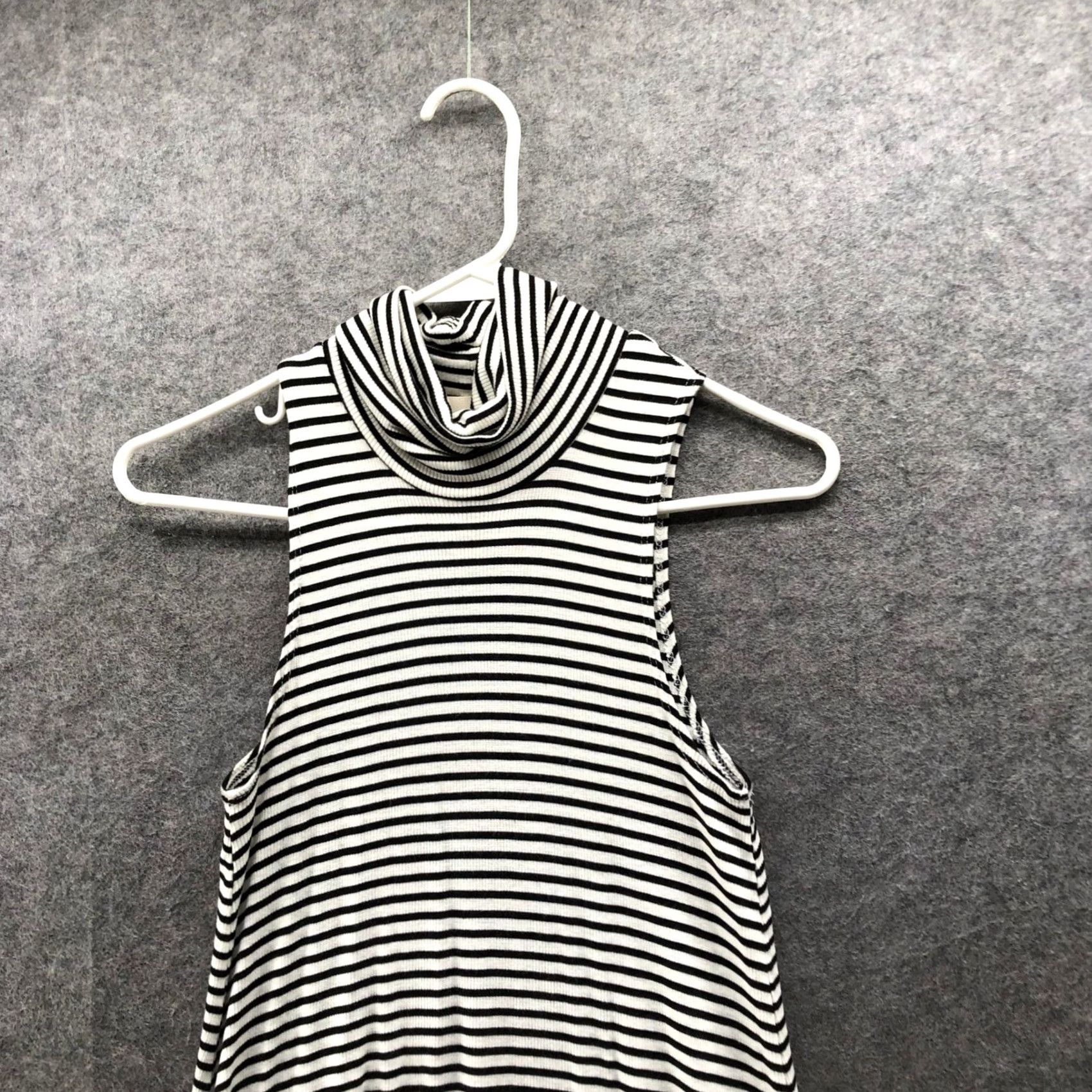 Vintage Puella Sleeveless Turtleneck Mini Dress Womens M Striped Black White Jersey Rib Size M / US 6-8 / IT 42-44 - 3 Thumbnail