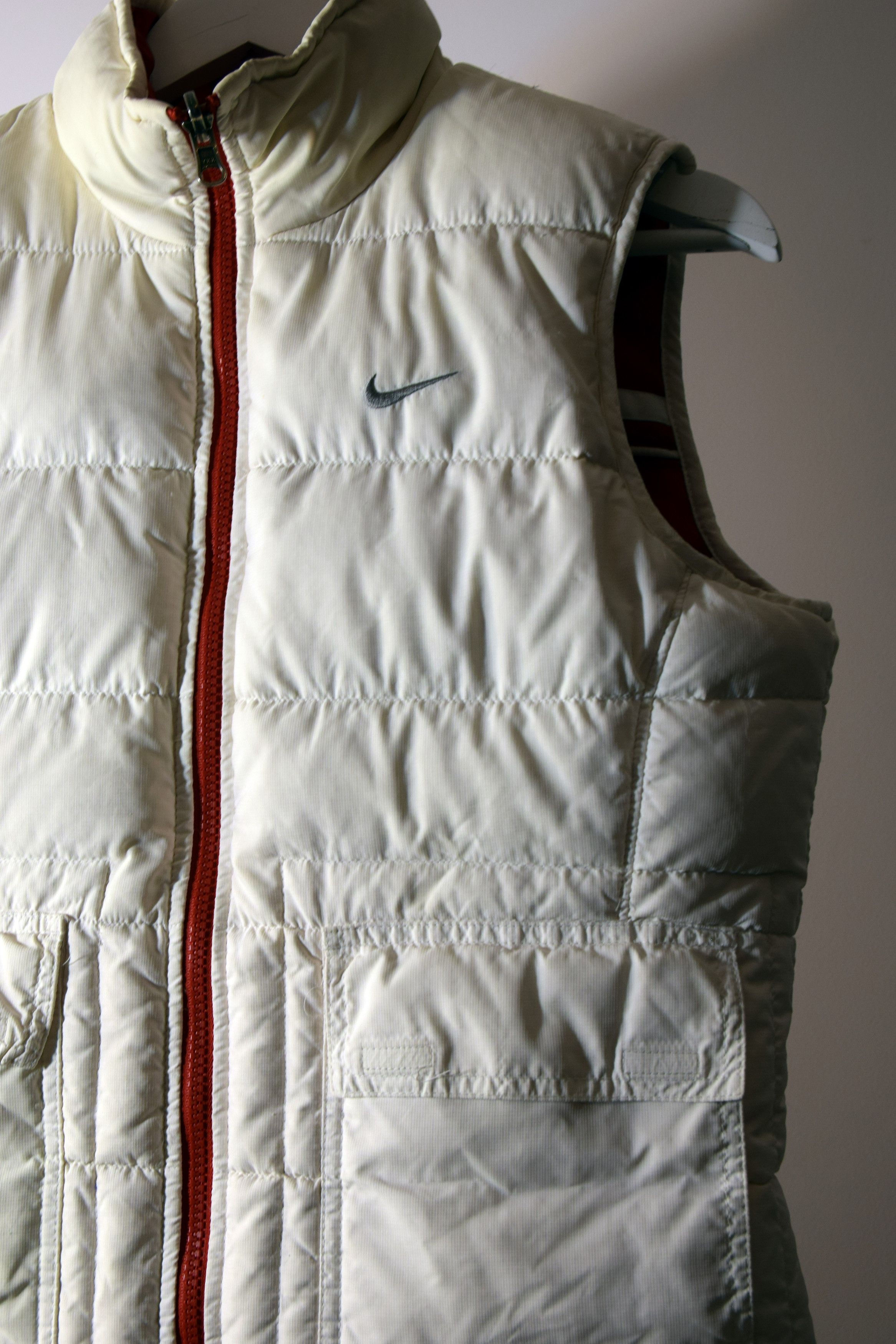 Nike × Vintage Nike Vintage Reversible Down Puffer Vest Red & White y2k Size M / US 6-8 / IT 42-44 - 7 Thumbnail