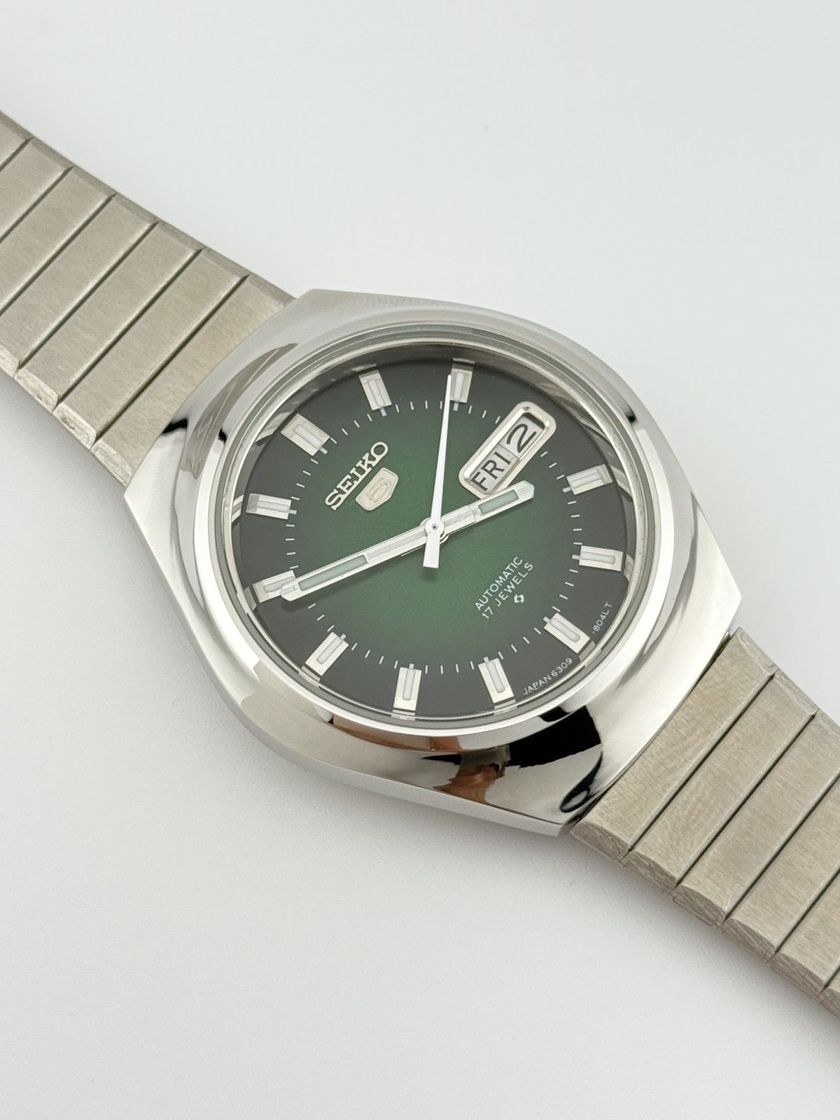 Seiko Seiko 5 Automatic Vintage 6309 Movement Men’s Wristwatch Size 36 - 7 Thumbnail