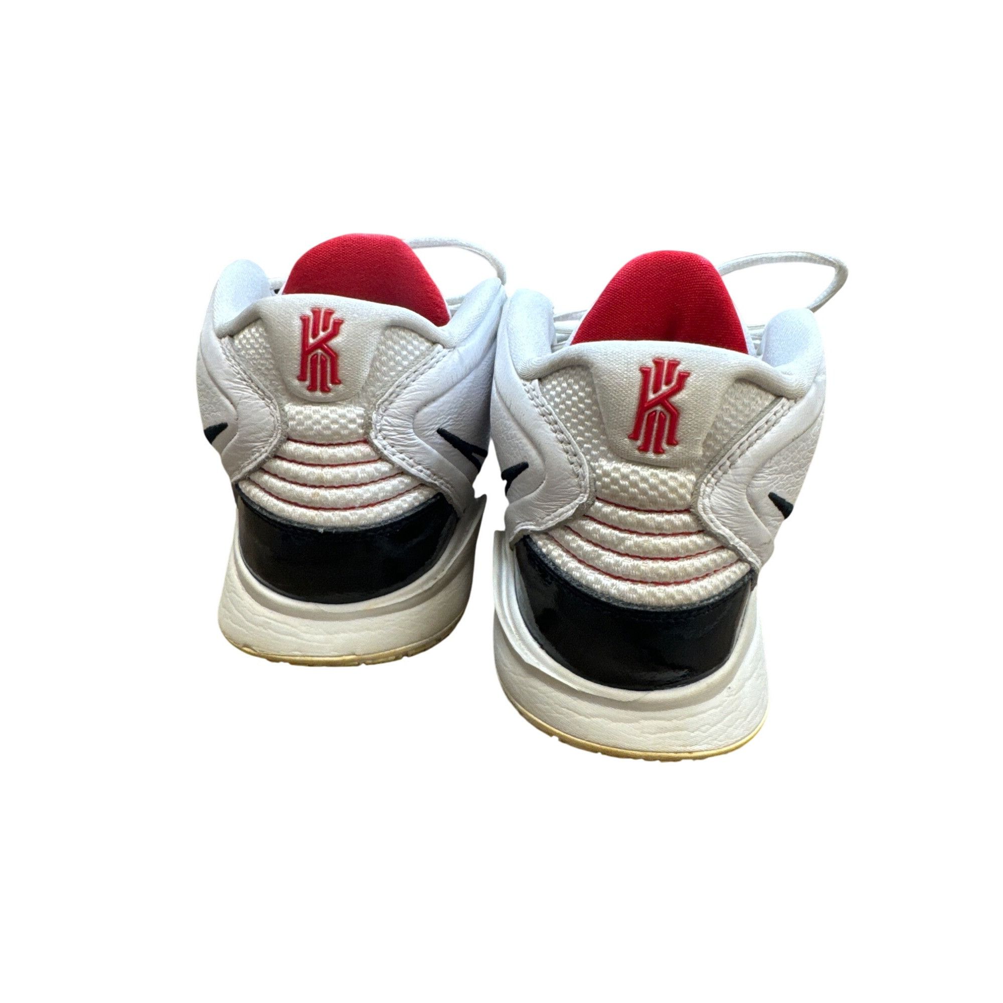 Nike Nike Kyrie Infinity mens white black basketball Shoes sneak Size US 12 / EU 45 - 6 Thumbnail