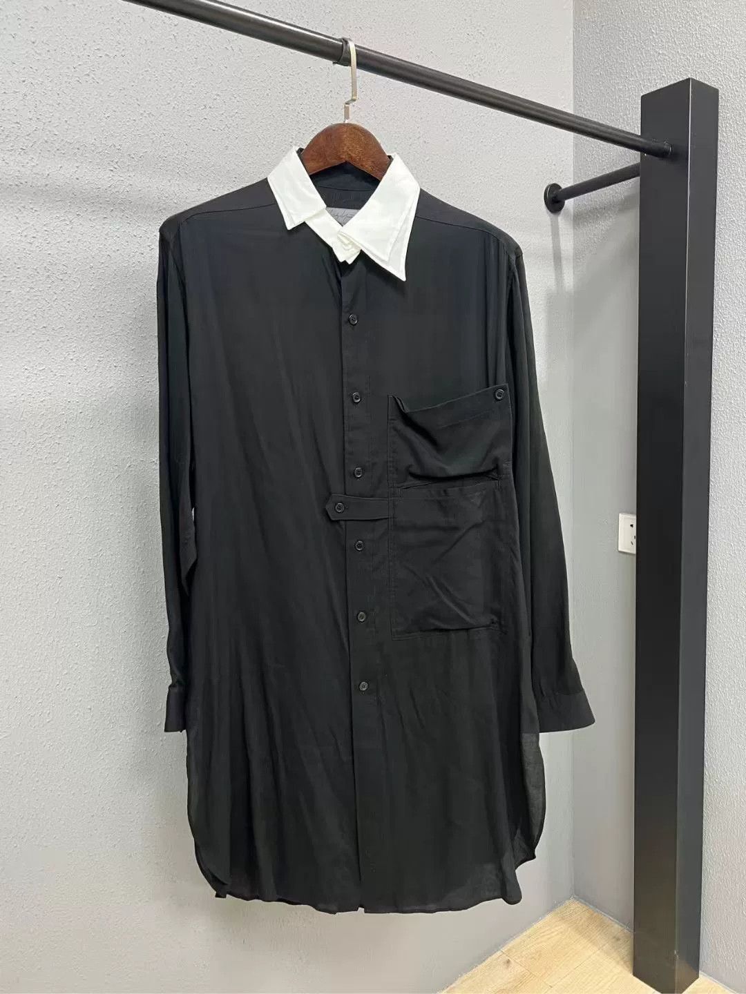 Yohji Yamamoto Yohji Yamamoto Black White Collar Shirt Size M / US 6-8 / IT 42-44 - 1 Thumbnail