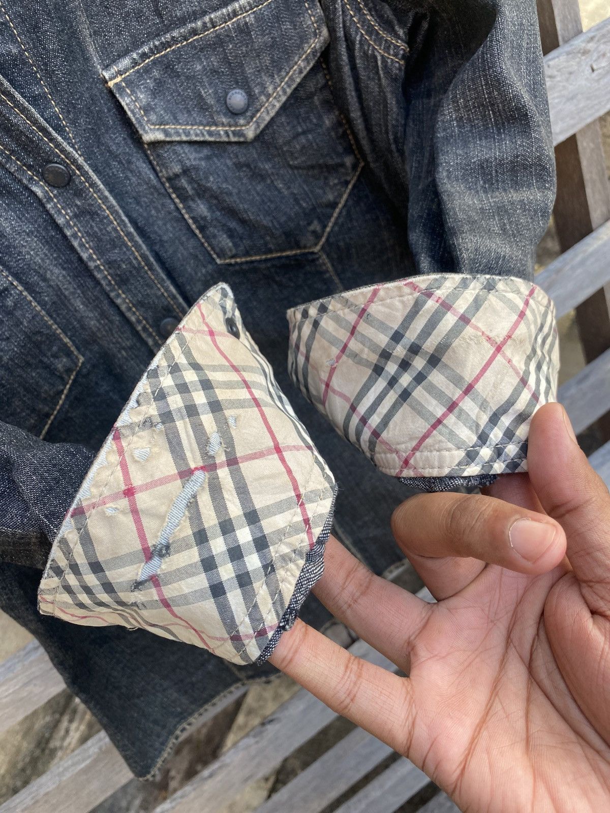 Burberry Vintage Burberry Denim Shirt Button Ups Size M / US 6-8 / IT 42-44 - 11 Thumbnail