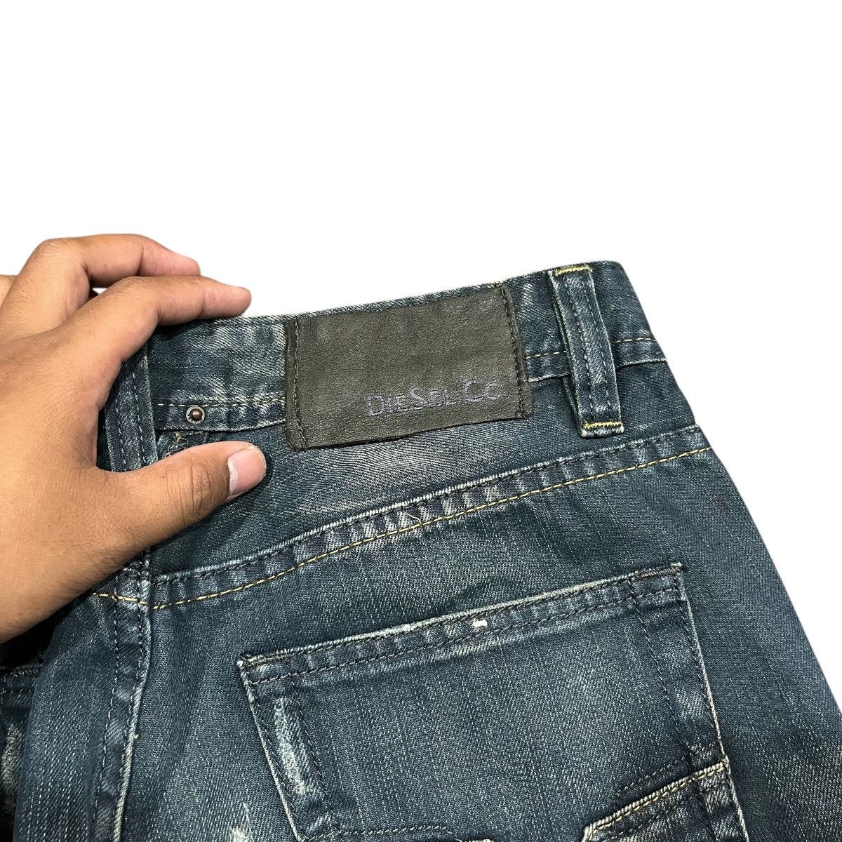 Diesel Black Gold Distressed Diesel Mod Zatiny Denim Pant 30x32 Size US 28 / EU 44 - 10 Thumbnail
