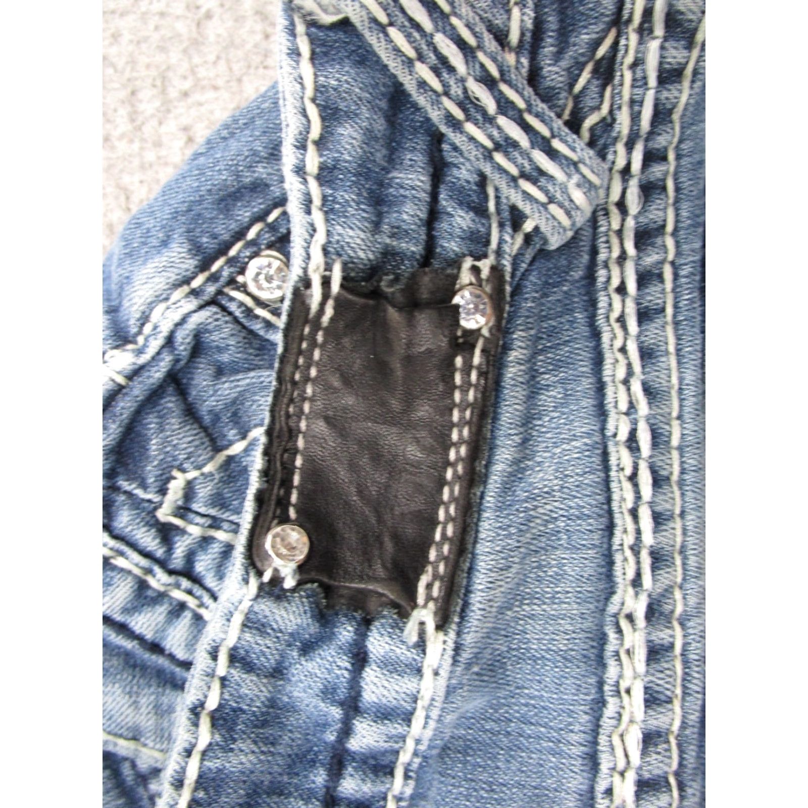 Vintage VIGOSS Women's Blue Denim Skinny Jeans 28x31 Flap Pockets Y2K USED READ Size 28" / US 6 / IT 42 - 5 Thumbnail