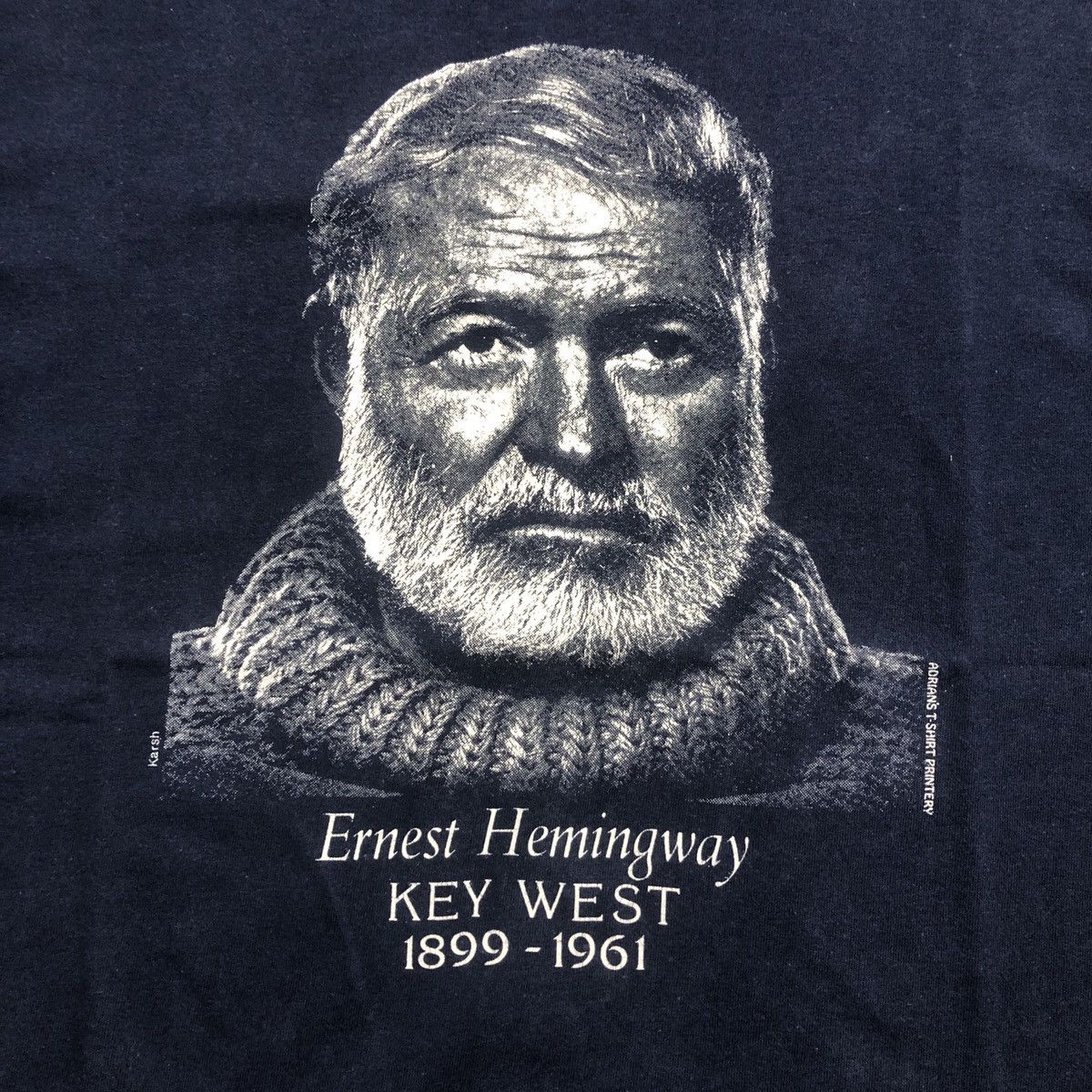 Vintage Vintage 90s Ernest Hemingway T-Shirt Size US L / EU 52-54 / 3 - 2 Thumbnail