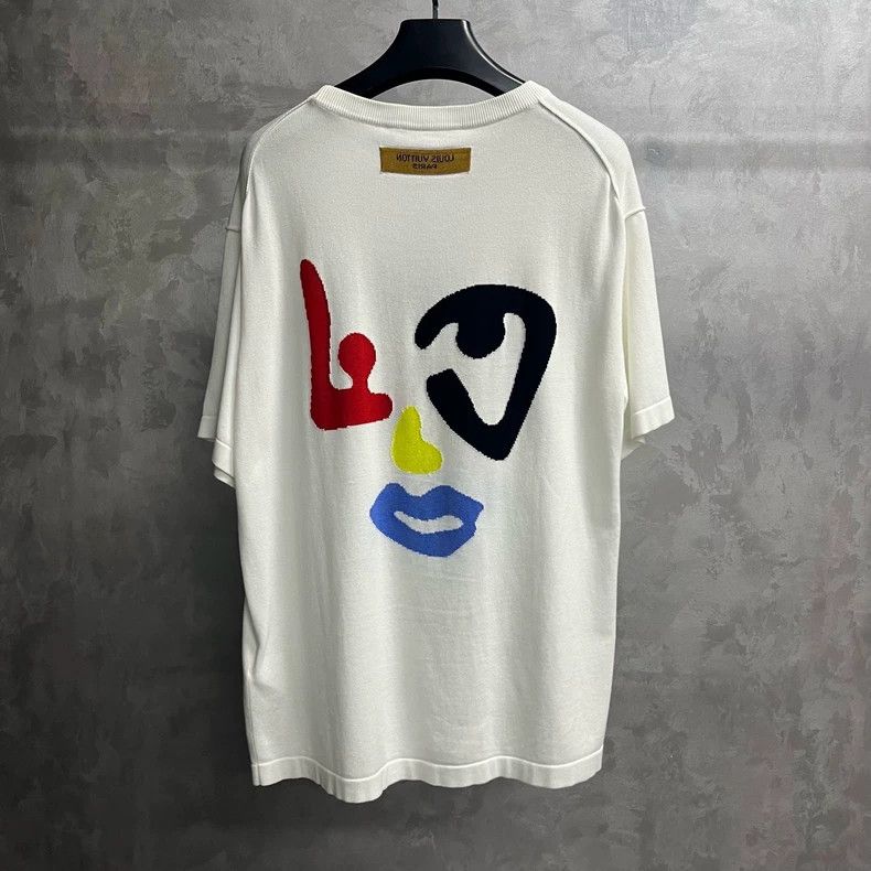 Louis Vuitton Louis Vuitton White geometric pattern short sleeves round Size US XL / EU 56 / 4 - 5 Thumbnail
