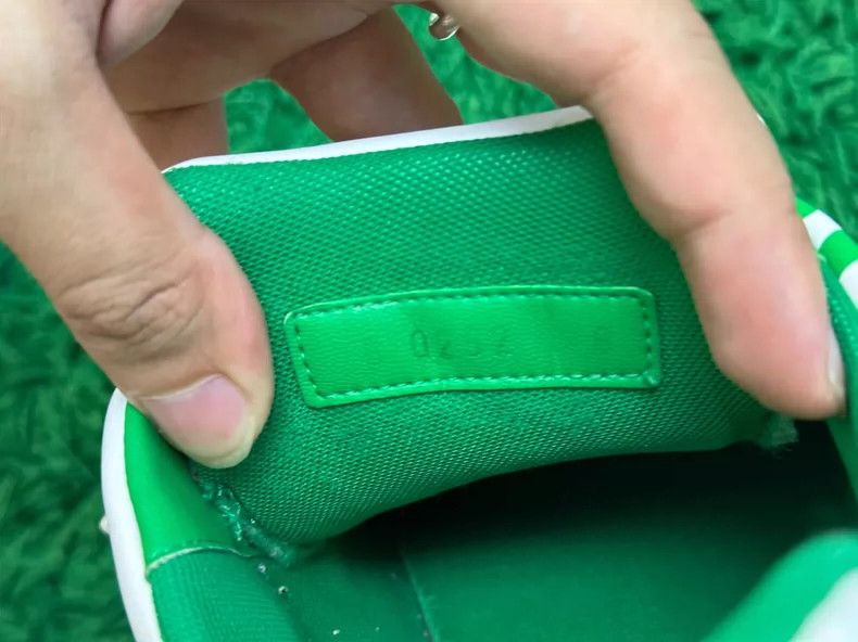 Louis Vuitton Louis Vuitton New Arrowhead Environmental Protection Board Size US 9 / EU 42 - 7 Thumbnail