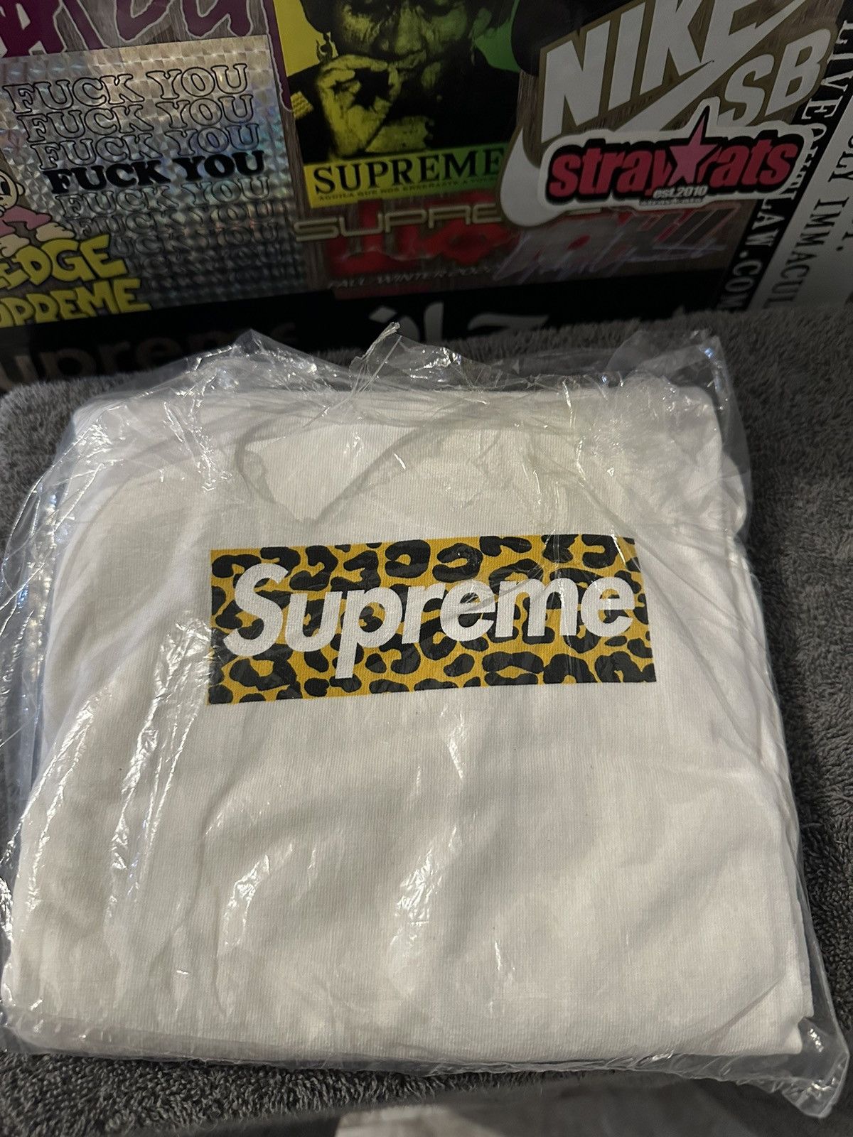 image of Supreme Shanghai Box Logo (Usa Shipping) in White, Men's (Size XL)