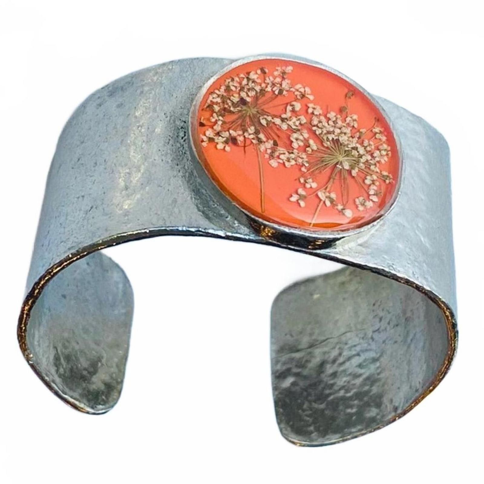 Other Shari Dixon Pressed Flower Orange Cuff Bracelet Size ONE SIZE - 7 Thumbnail