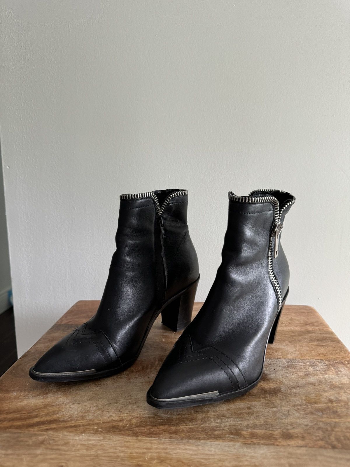 Diesel Diesel Women's Black and Silver Boots Size US 9 / IT 39 - 1 Thumbnail