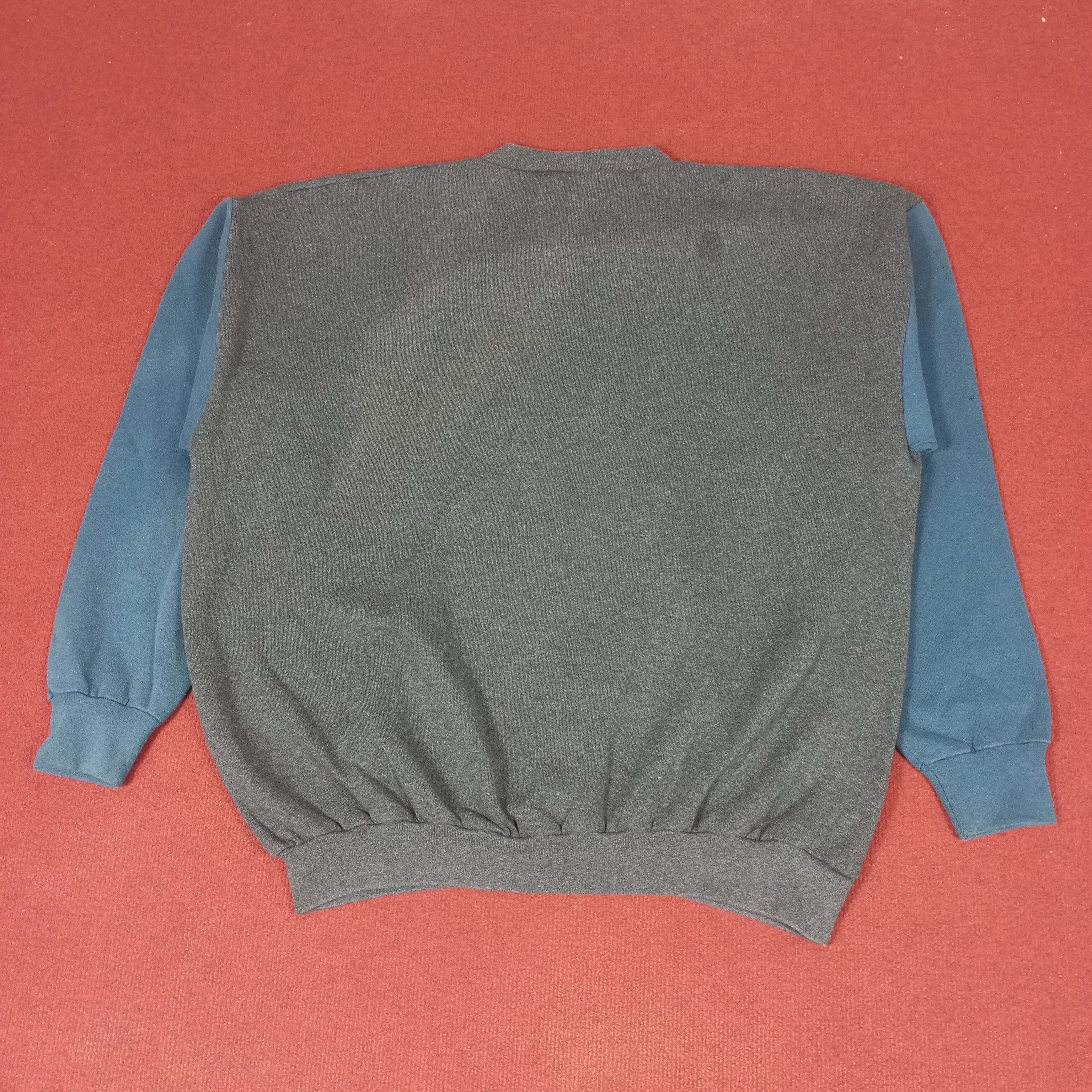 Vintage Discus Athletic Plain Design Vintage Sweatshirt Size US XXL / EU 58 / 5 - 3 Thumbnail