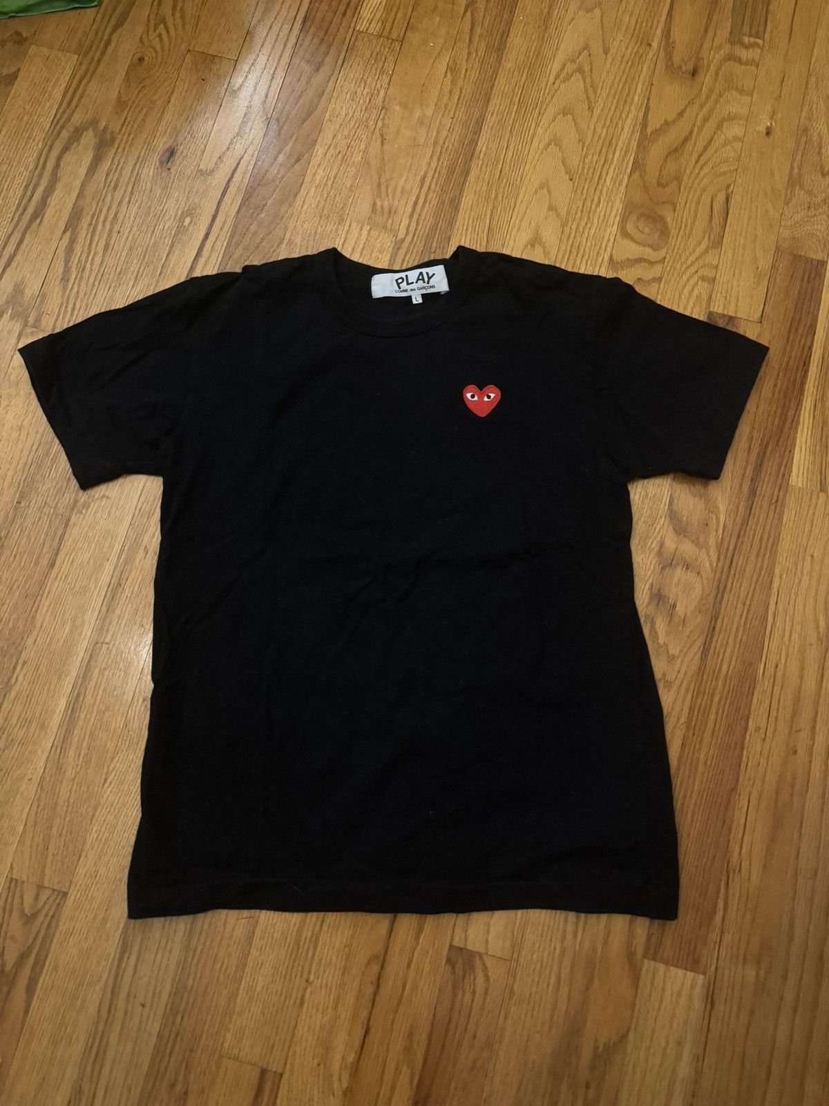 Comme des Garcons CDG Play Heart Patch Tee Size US L / EU 52-54 / 3 - 1 Thumbnail