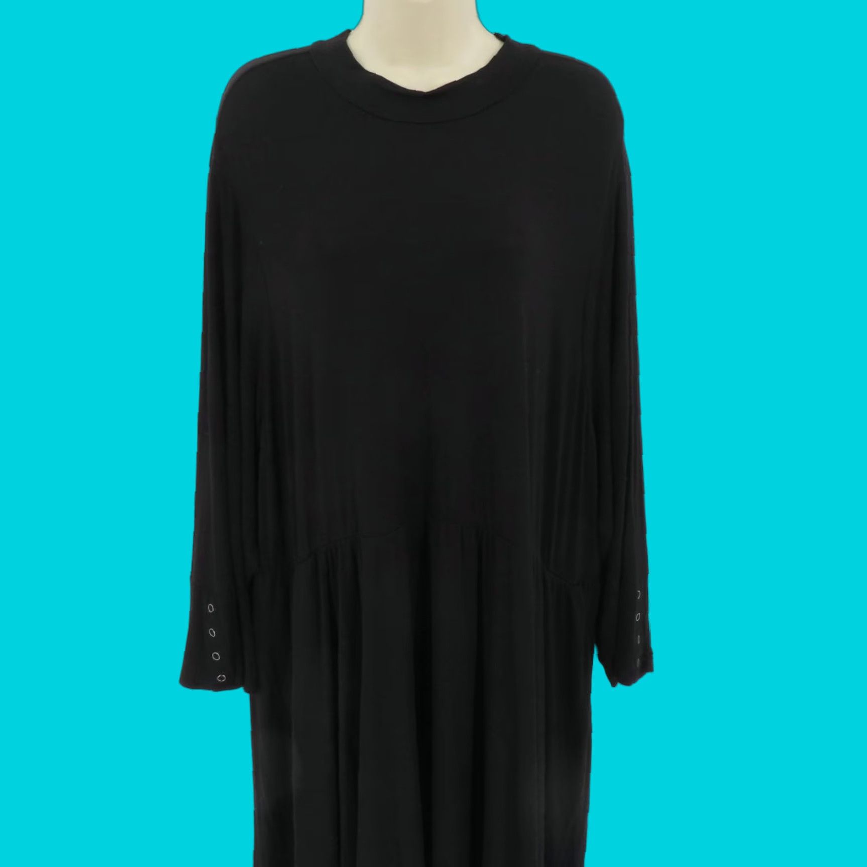 Torrid Torrid Womens 4 Plus Size 4X 26 Solid Black Long Sleeve Dress Shirt Dress Bodycon Knit Pullover Size XXL / US 16-18 / IT 52-54 - 1 Thumbnail