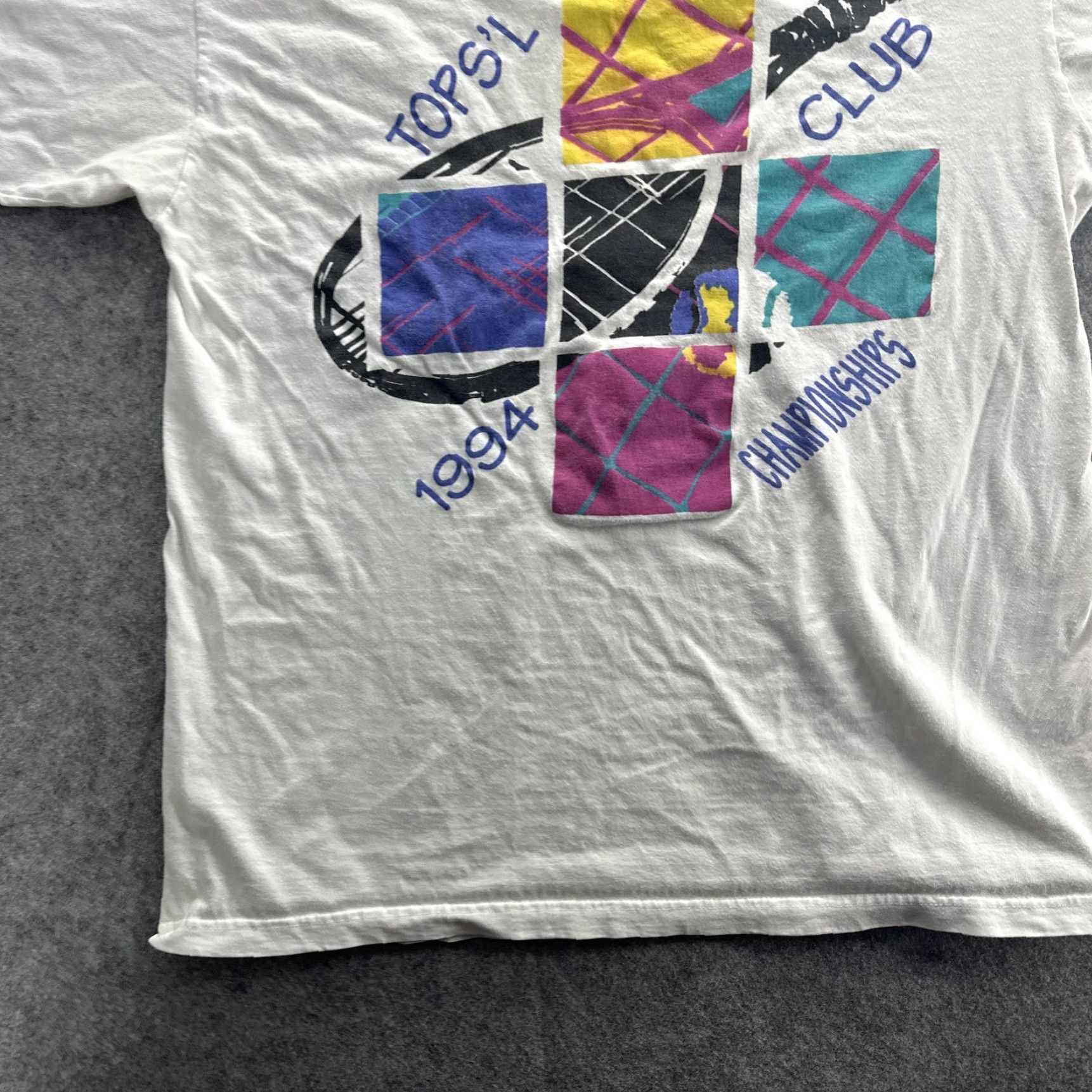 Vintage VINTAGE Röche Shirt Mens Large White 90s TOPS'L Club Tennis Championships TCBY Graphic Print Retro Size US L / EU 52-54 / 3 - 5 Thumbnail