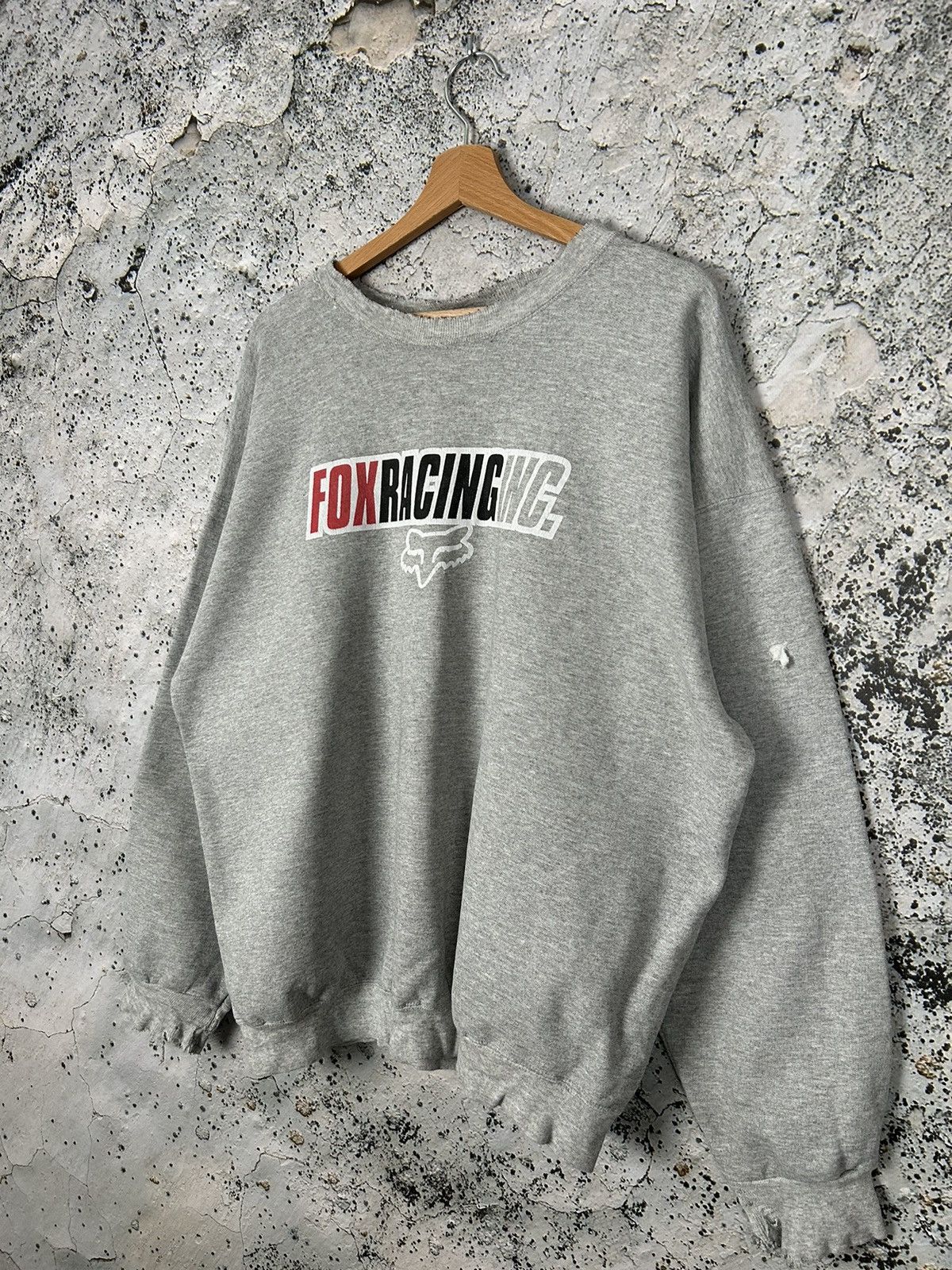 Fox Racing × Vintage Vintage Fox Racing 90s Thrashed Crewneck Boxy Rap Baggy Size US L / EU 52-54 / 3 - 2 Thumbnail