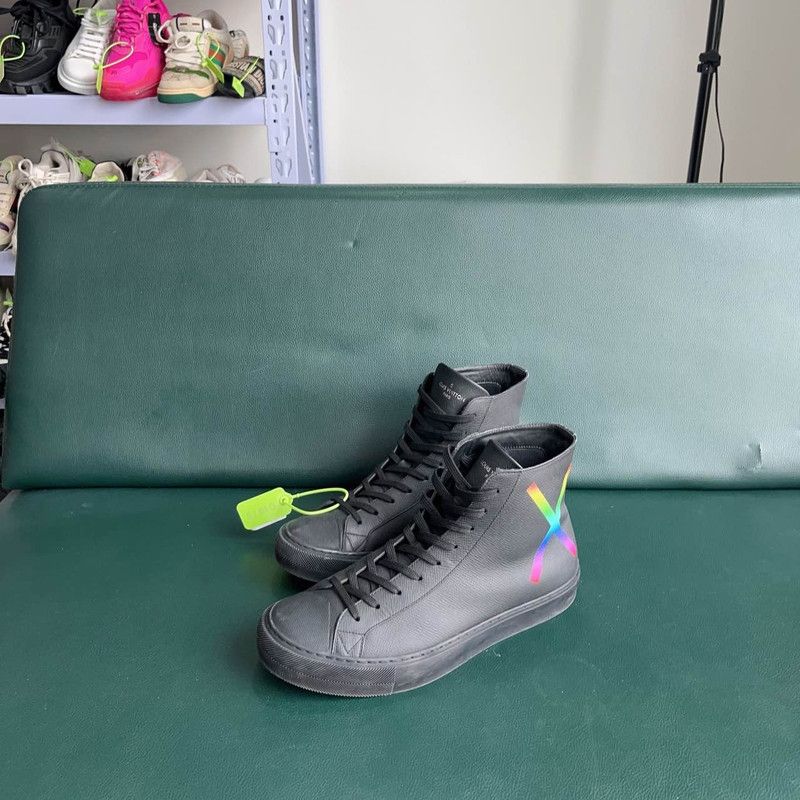 Louis Vuitton Louis Vuitton Tattoo High-Top Fashion Sneakers 0079 Size US 9.5 / EU 42-43 - 1 Thumbnail