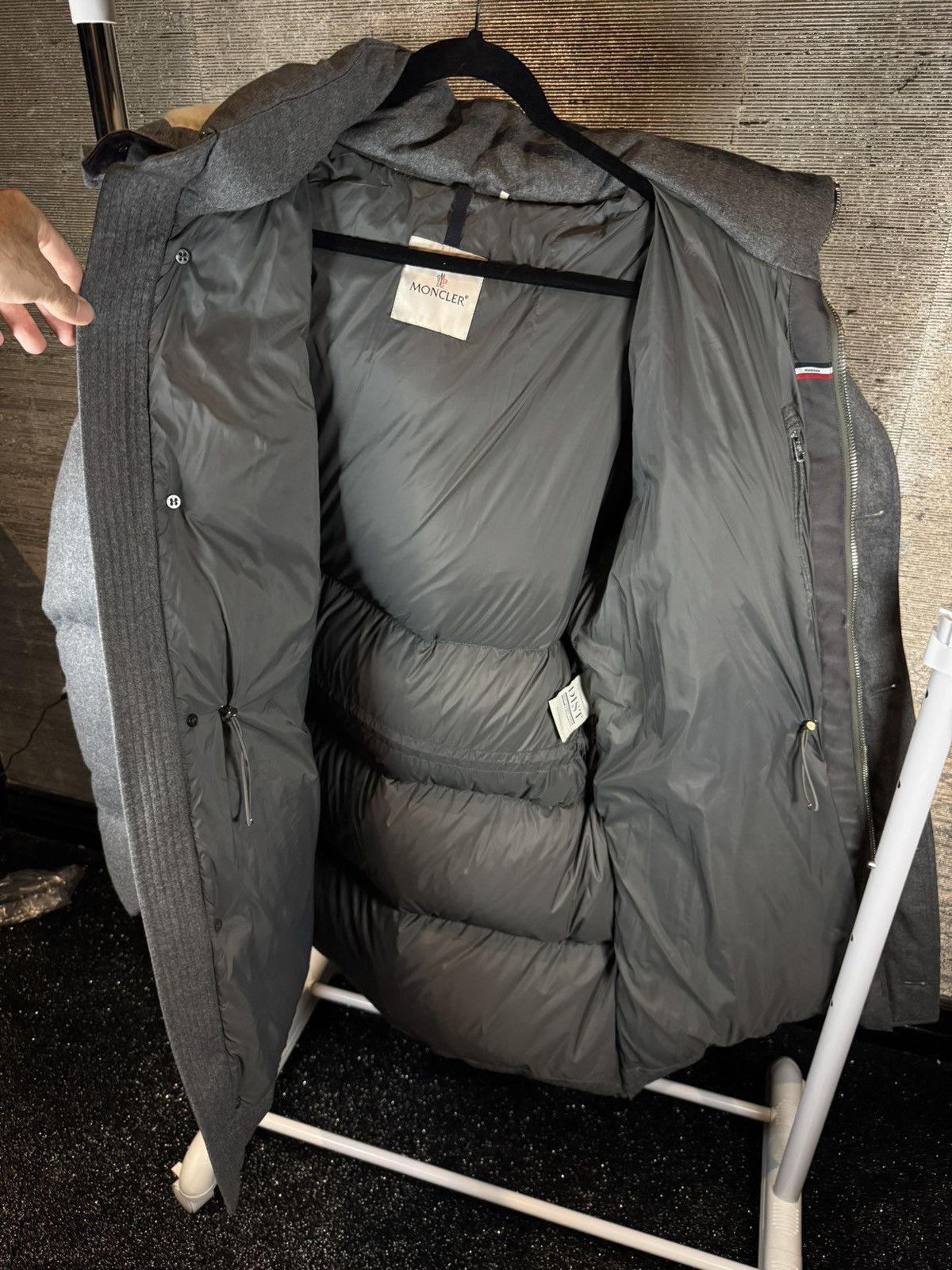 Moncler Moncler Vilaine Longline Fur-Trim Parka Size US XXL / EU 58 / 5 - 14 Thumbnail