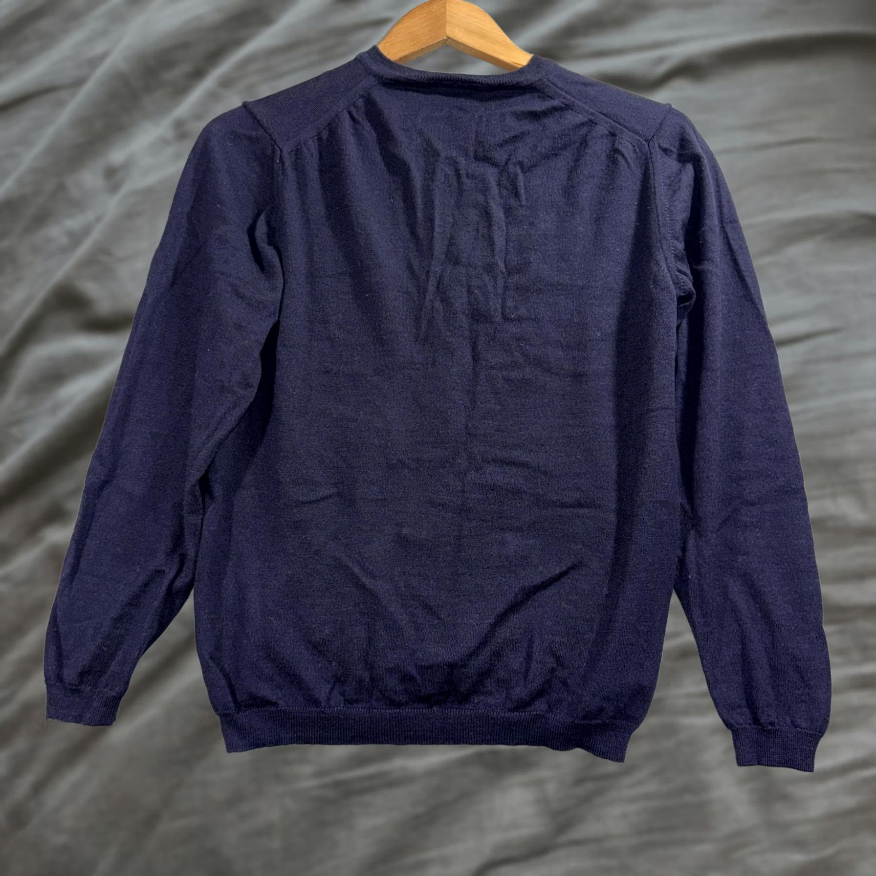 Canali Canali Sweater Mens Pullover V-Neck Navy Blue 100% Wool Lightweight Knit Knitted Knitwear Solid 46 S Regular Men’s Mens Middle? Size US S / EU 44-46 / 1 - 1 Thumbnail