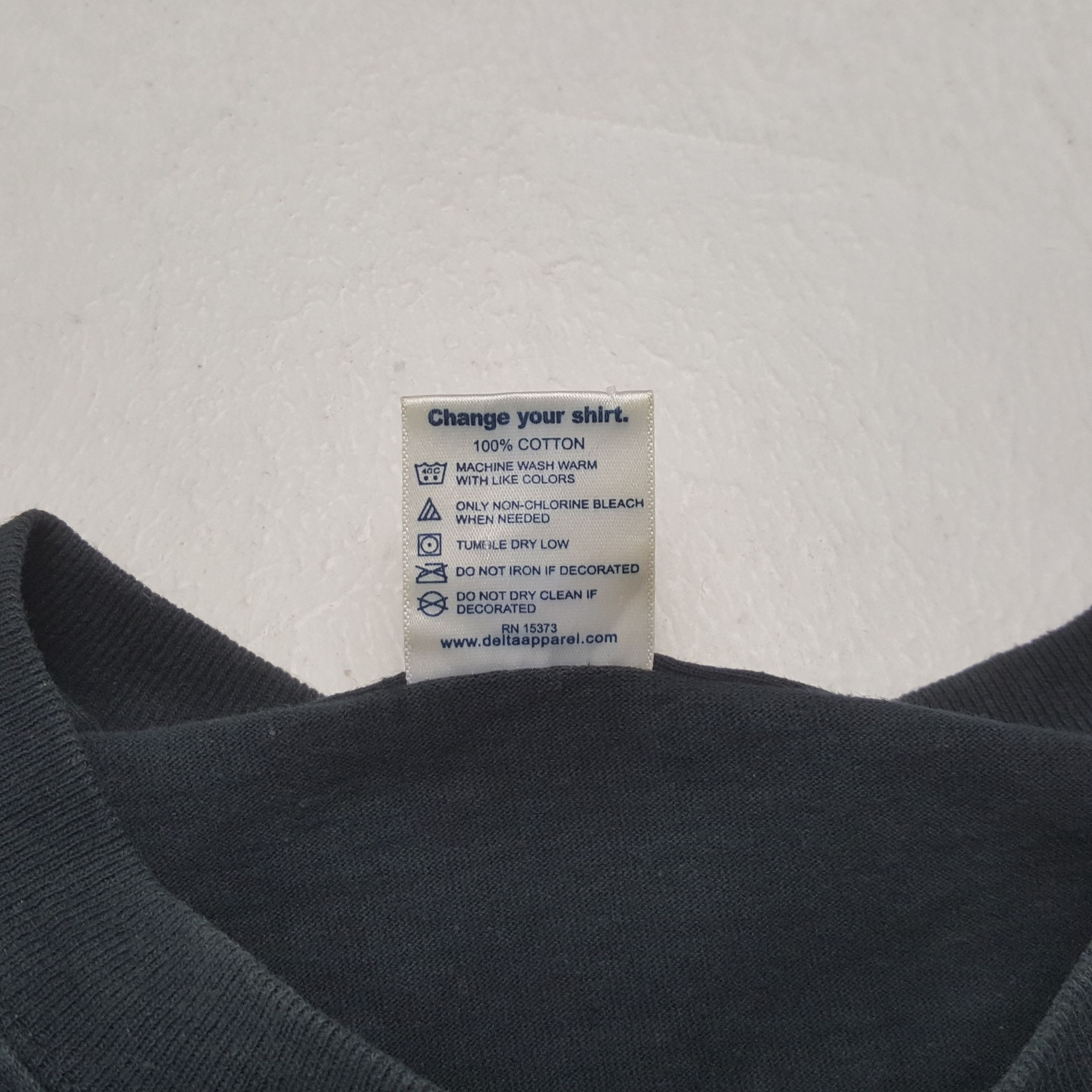 Vintage SPY VS SPY Video Games Promo Style Tshirt 31 Size US L / EU 52-54 / 3 - 5 Thumbnail