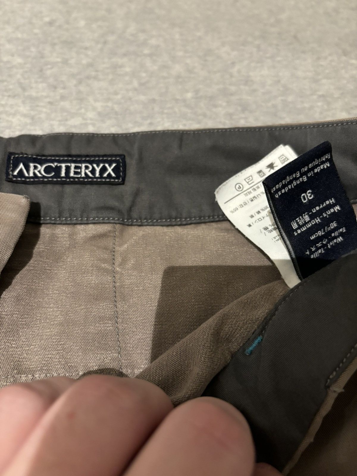 Arc'teryx Vintage Arc’teryx Hiking Pants Size US 30 / EU 46 - 3 Thumbnail