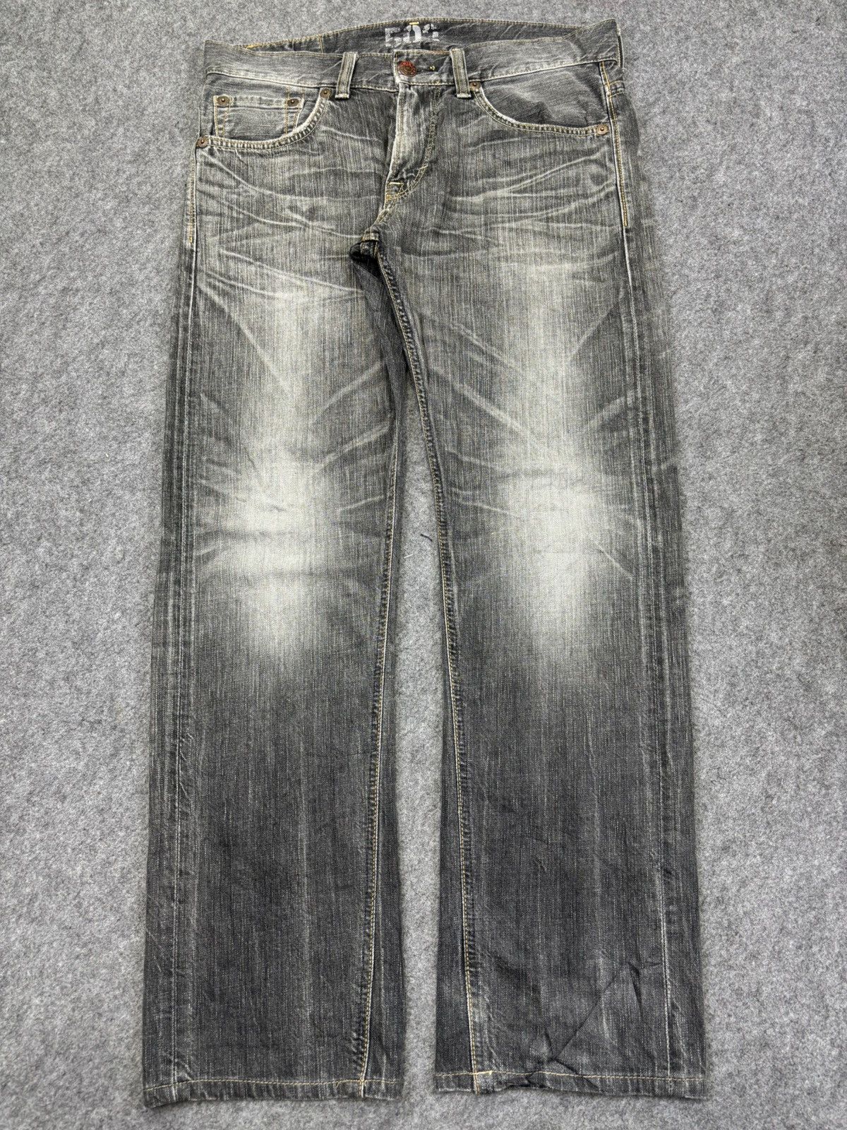 Edwin Edwin Black Wash Raw Fades Straight Denim K32 Size US 35 - 15 Thumbnail