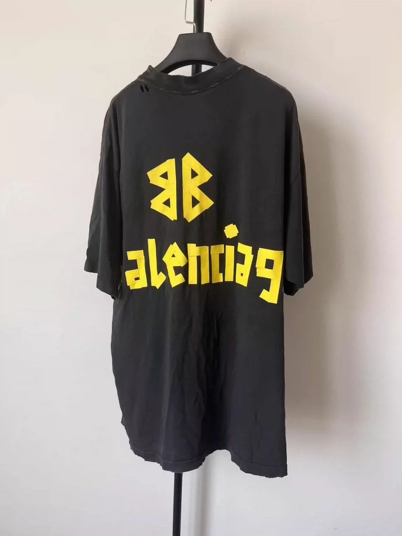 Balenciaga Balenciaga Tape monogrammed Logo printed Jersey crewneck l Size US S / EU 44-46 / 1 - 2 Thumbnail