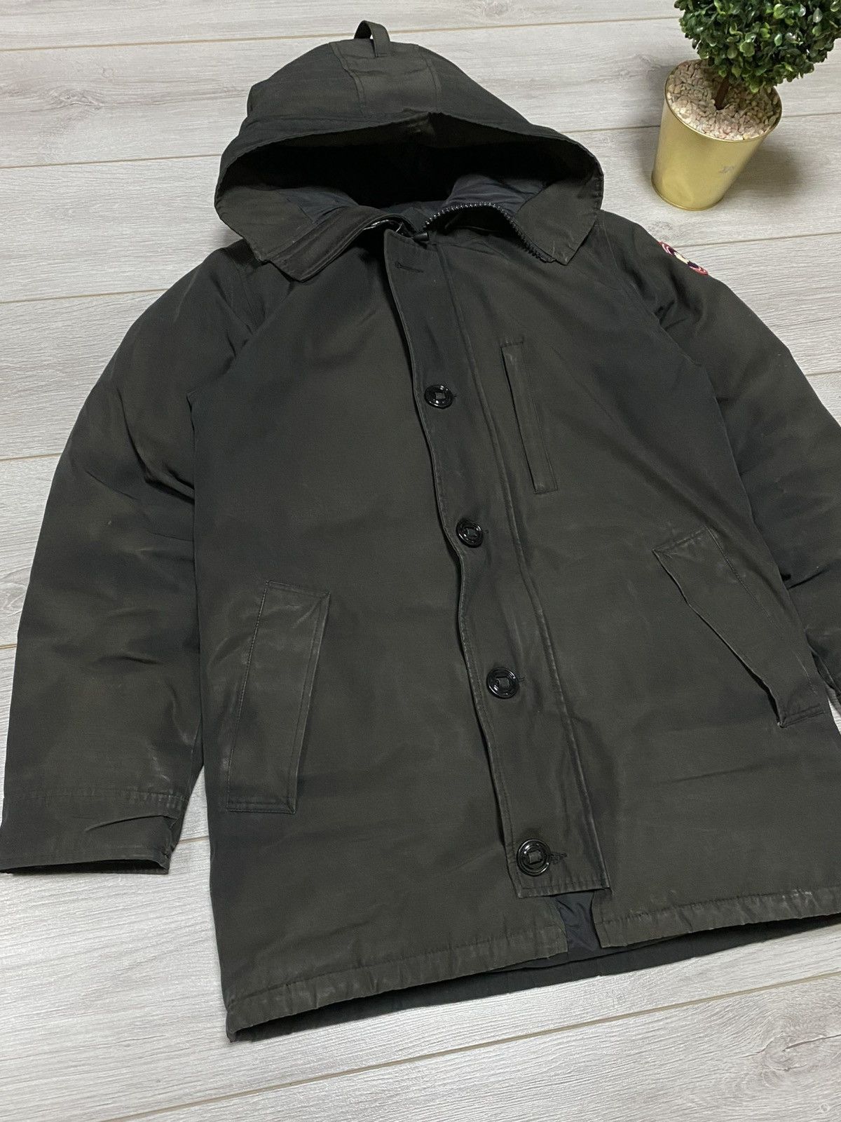 Canada Goose Canada Goose chateau down zip puffer jacket parka Size US M / EU 48-50 / 2 - 5 Thumbnail
