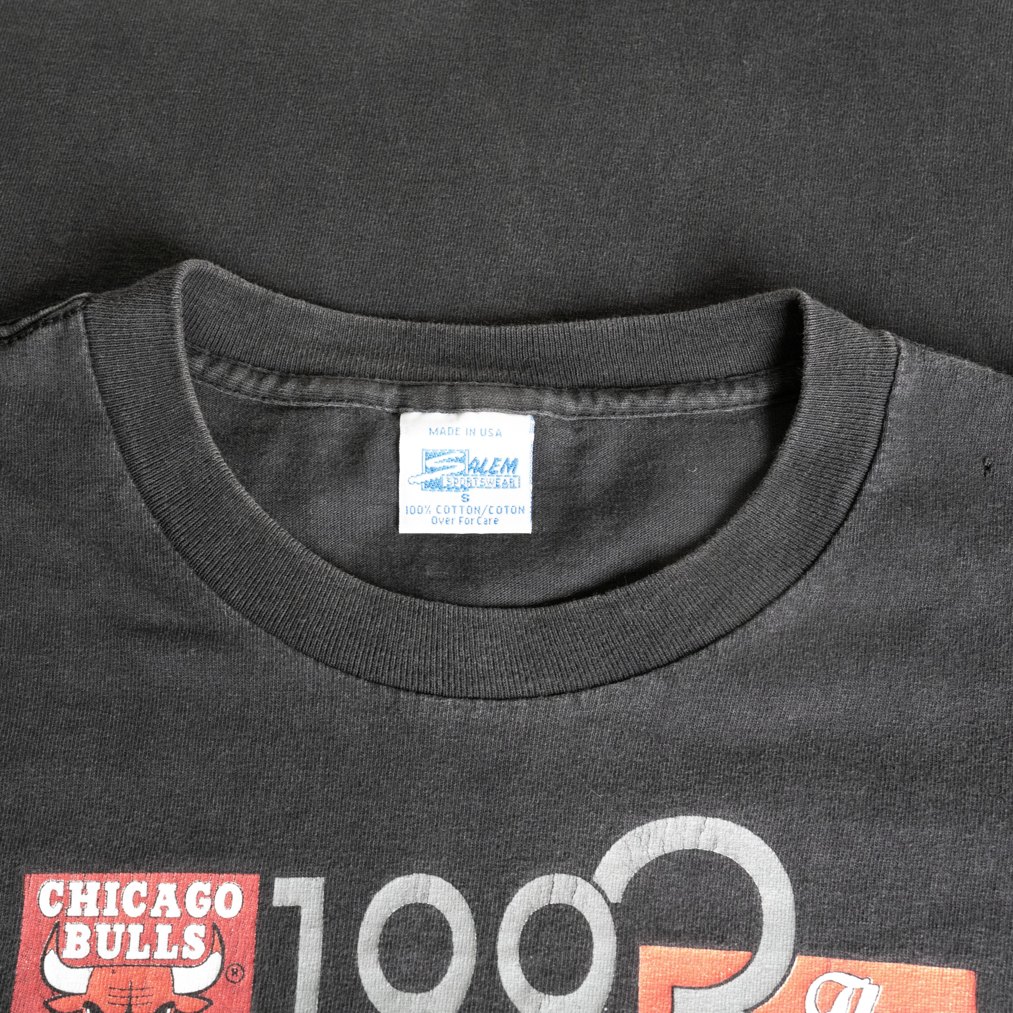 NBA Vintage 1993 Chicago Bulls World Champions Tee Shirt Size US S / EU 44-46 / 1 - 3 Thumbnail