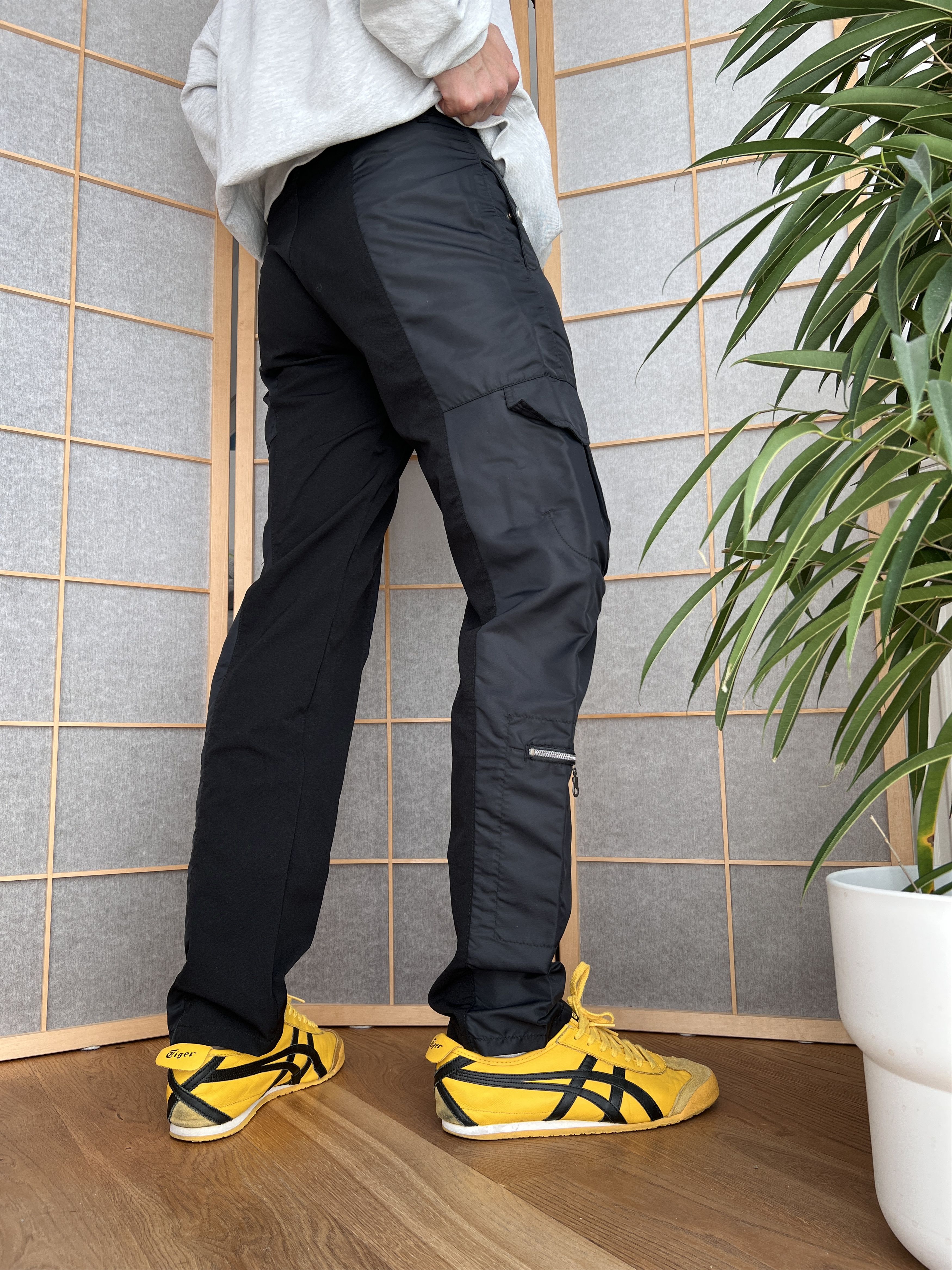 Marithe + Francois Girbaud 2000s Marithe Francois Girbaud cargo pants multipockets rare Size US 29 - 8 Thumbnail