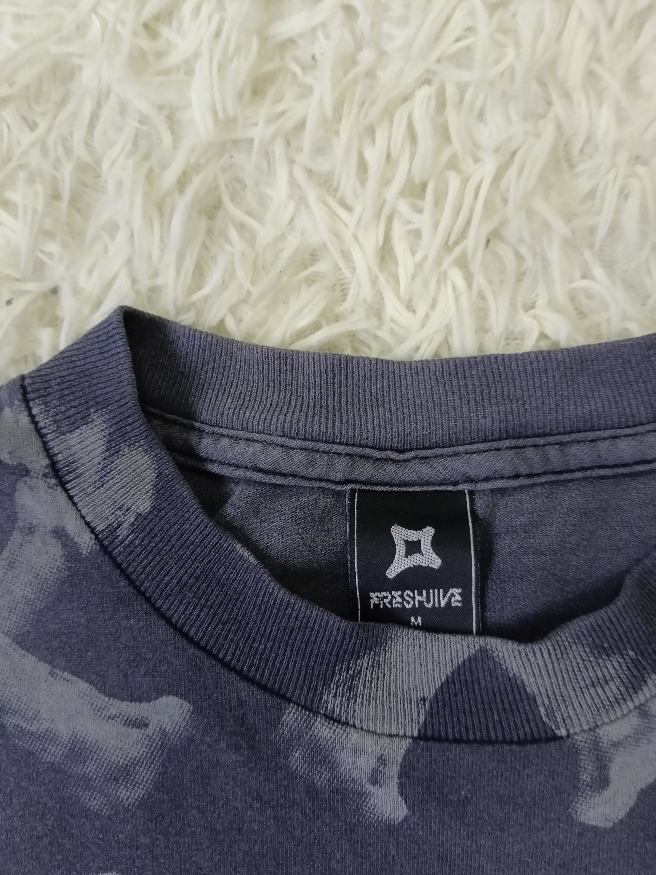 Freshjive FADE 90s FRESHJOVE CROSS BONES Size US M / EU 48-50 / 2 - 4 Thumbnail