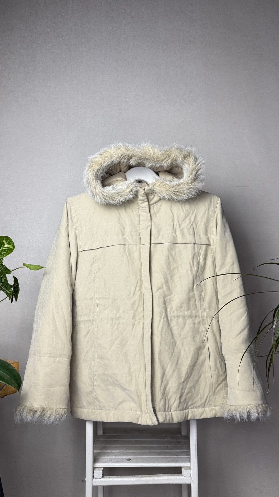 Japanese Brand Next Y2K faux fur jacket Ifsixwasnine LGB Goa style Size US S / EU 44-46 / 1 - 2 Thumbnail