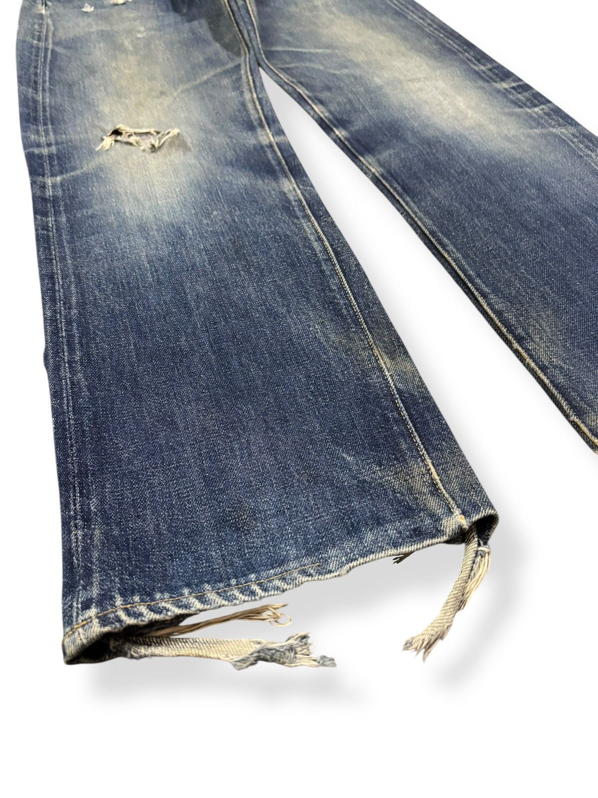 Full Count & Co. Vintage FullCount & Co 1101 Selvedge Distressed Grunge Jeans Size US 30 / EU 46 - 10 Thumbnail