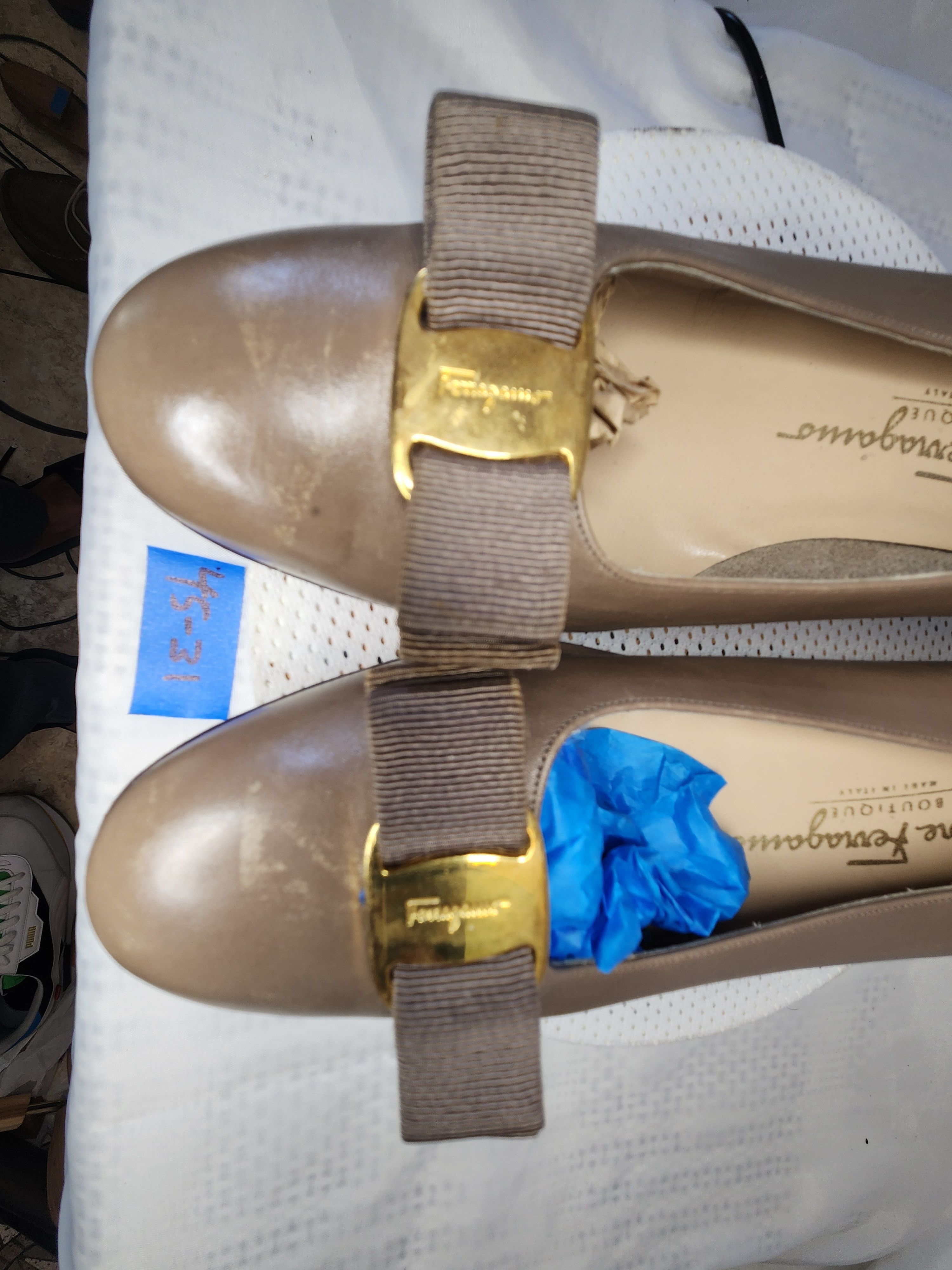 Salvatore Ferragamo VARA Size US 10 / IT 40 - 7 Thumbnail