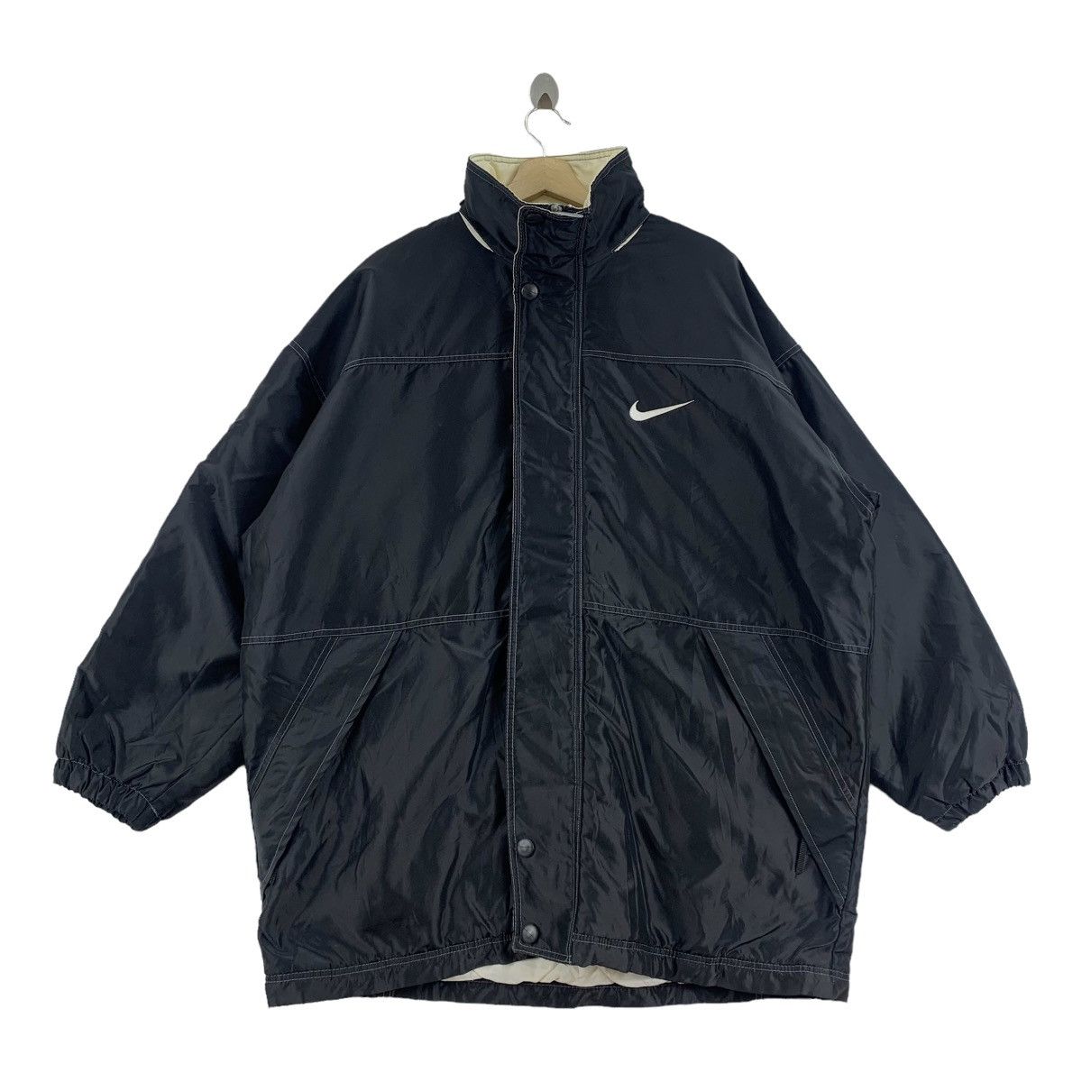image of Nike Sportswear Big Logo Zipper Light Jacket in Black, Men's (Size XL)