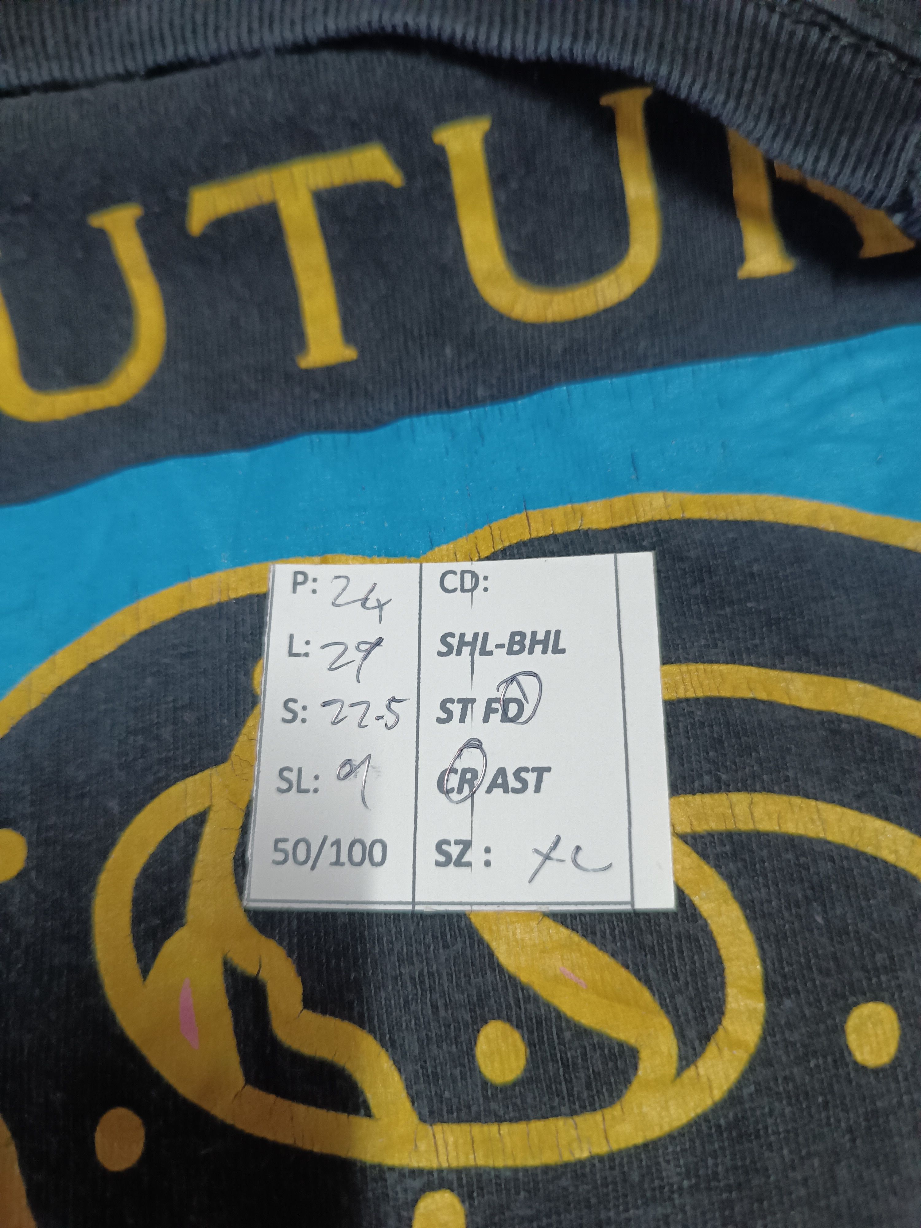Odd Future FADED VINTAGE ODD FUTURE CLASSIC LOGO VERY RARE TEE Size US XL / EU 56 / 4 - 17 Thumbnail