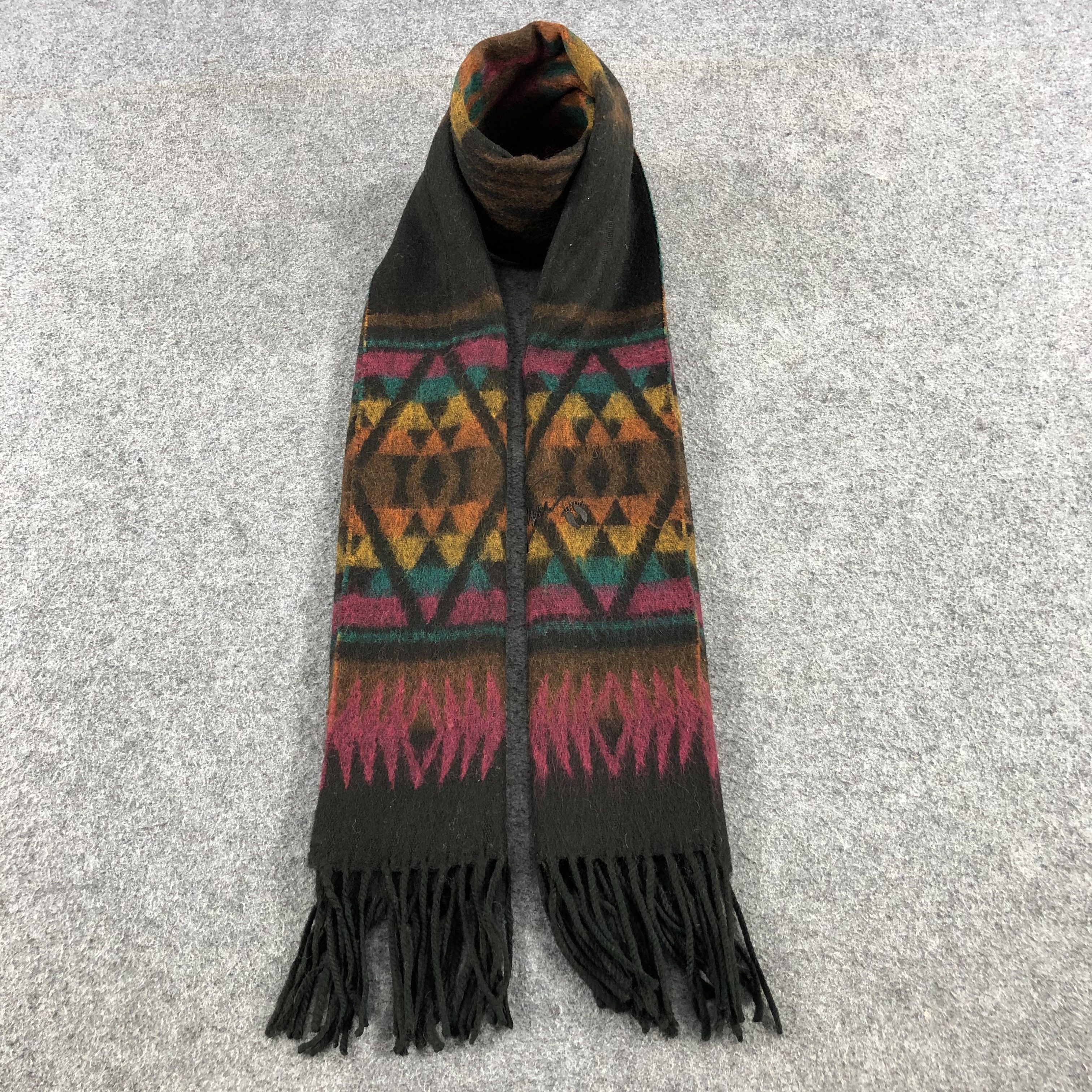 Hang Ten Hang Ten Navajo Wool Scarf Muffler V723 Size ONE SIZE - 1 Thumbnail