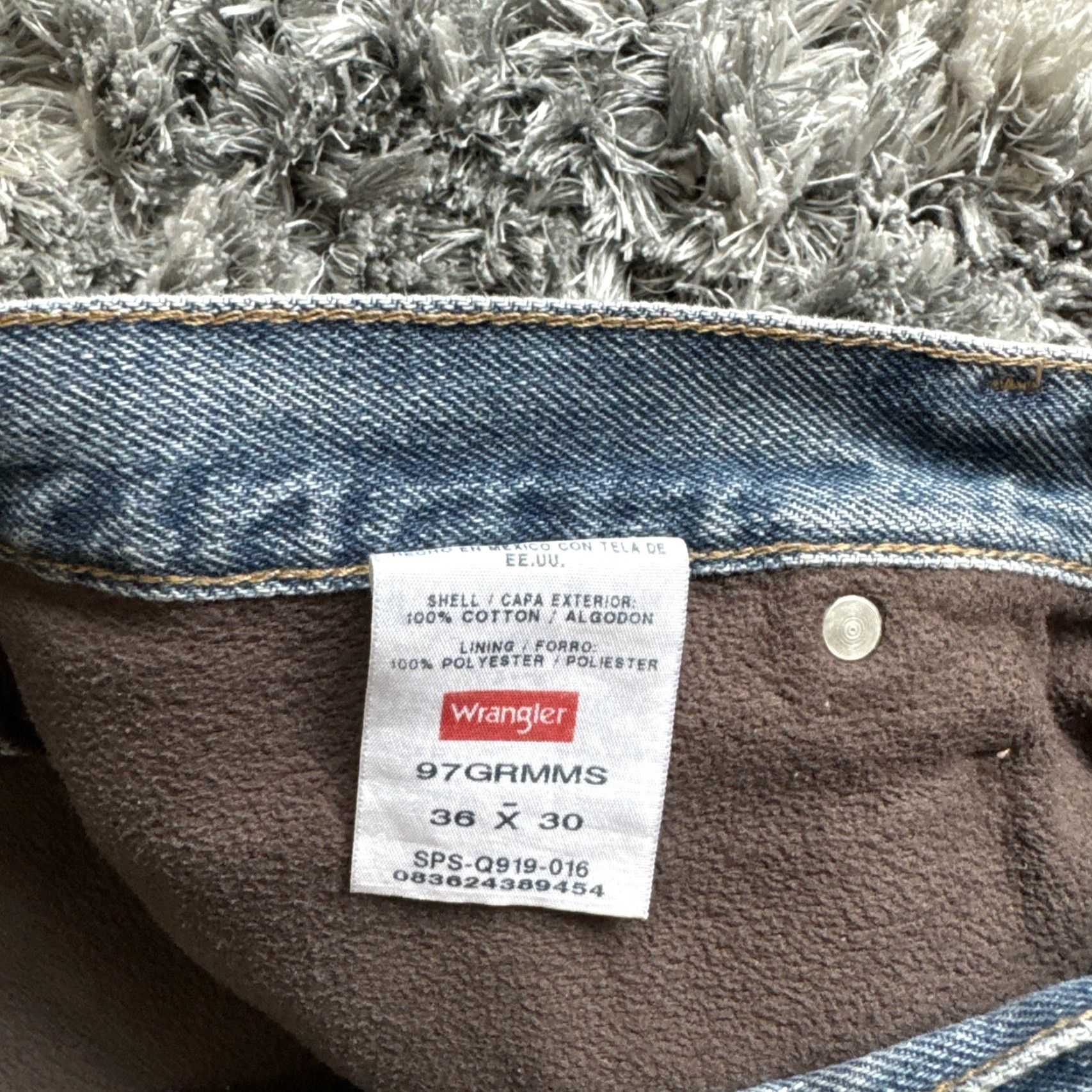 Wrangler Wrangler Jeans Men Blue Denim 36x30 Relaxed Fit Light Wash Casual Wear Straight Denim Fabric 28 Inseam Mens Size US 36 / EU 52 - 5 Thumbnail