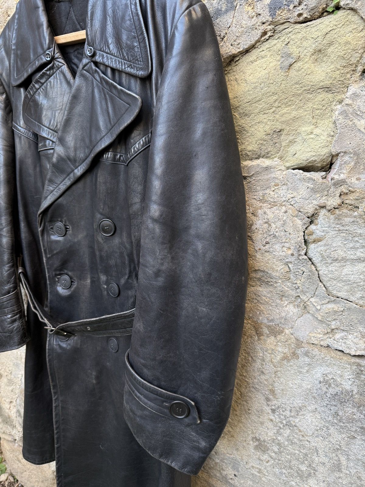 Vintage Retro Military WW2 German Luftwaffe Distressed Leather Coat Size US L / EU 52-54 / 3 - 5 Thumbnail