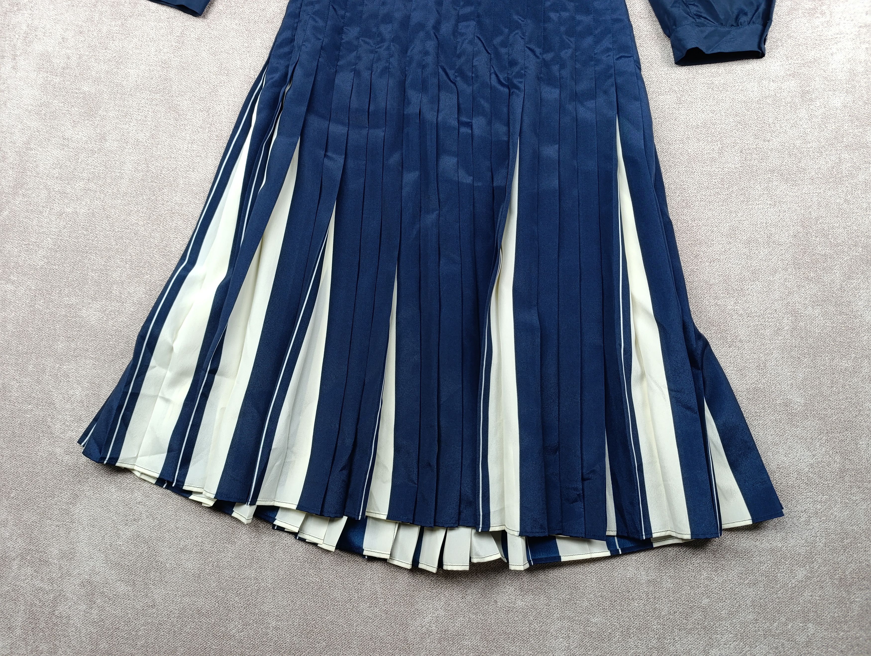 Max Mara MAX MARA STUDIO SPRING 2013 MIDI DRESS Size M / US 6-8 / IT 42-44 - 18 Thumbnail