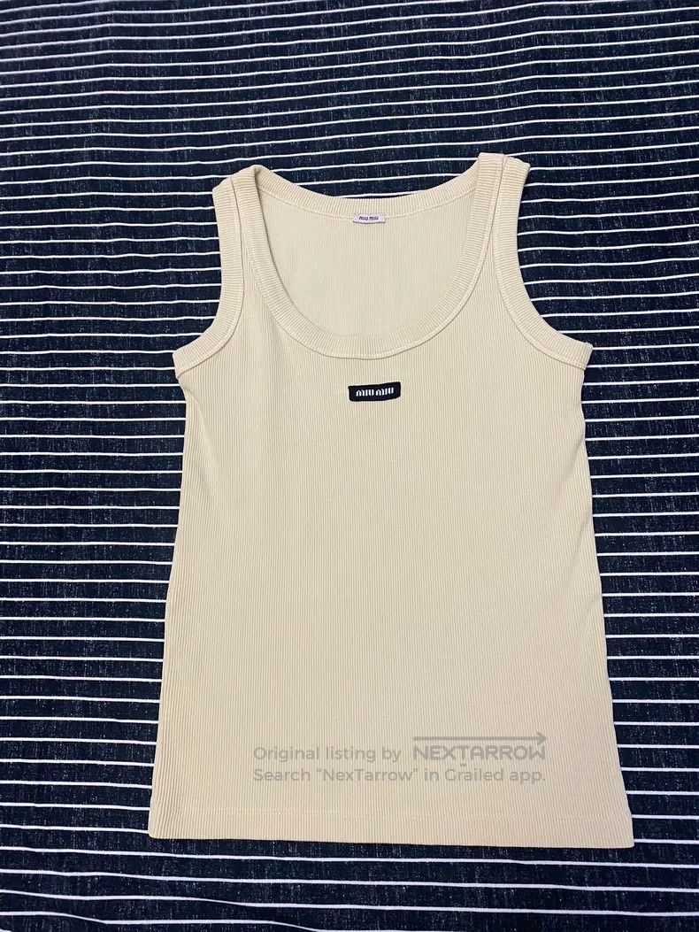 Miu Miu Miu Miu Size s Vests Size S / US 4 / IT 40 - 1 Thumbnail
