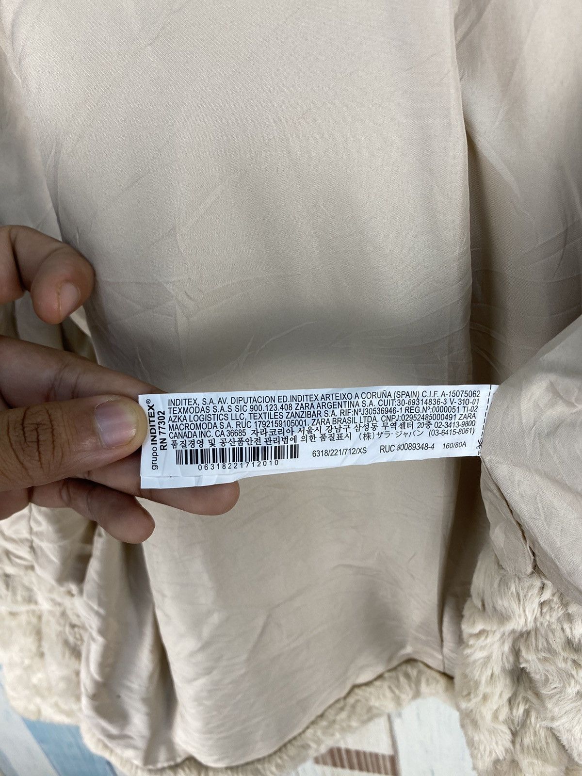 Zara Zara Fur Baggy Hoodie Size XS / US 0-2 / IT 36-38 - 9 Thumbnail