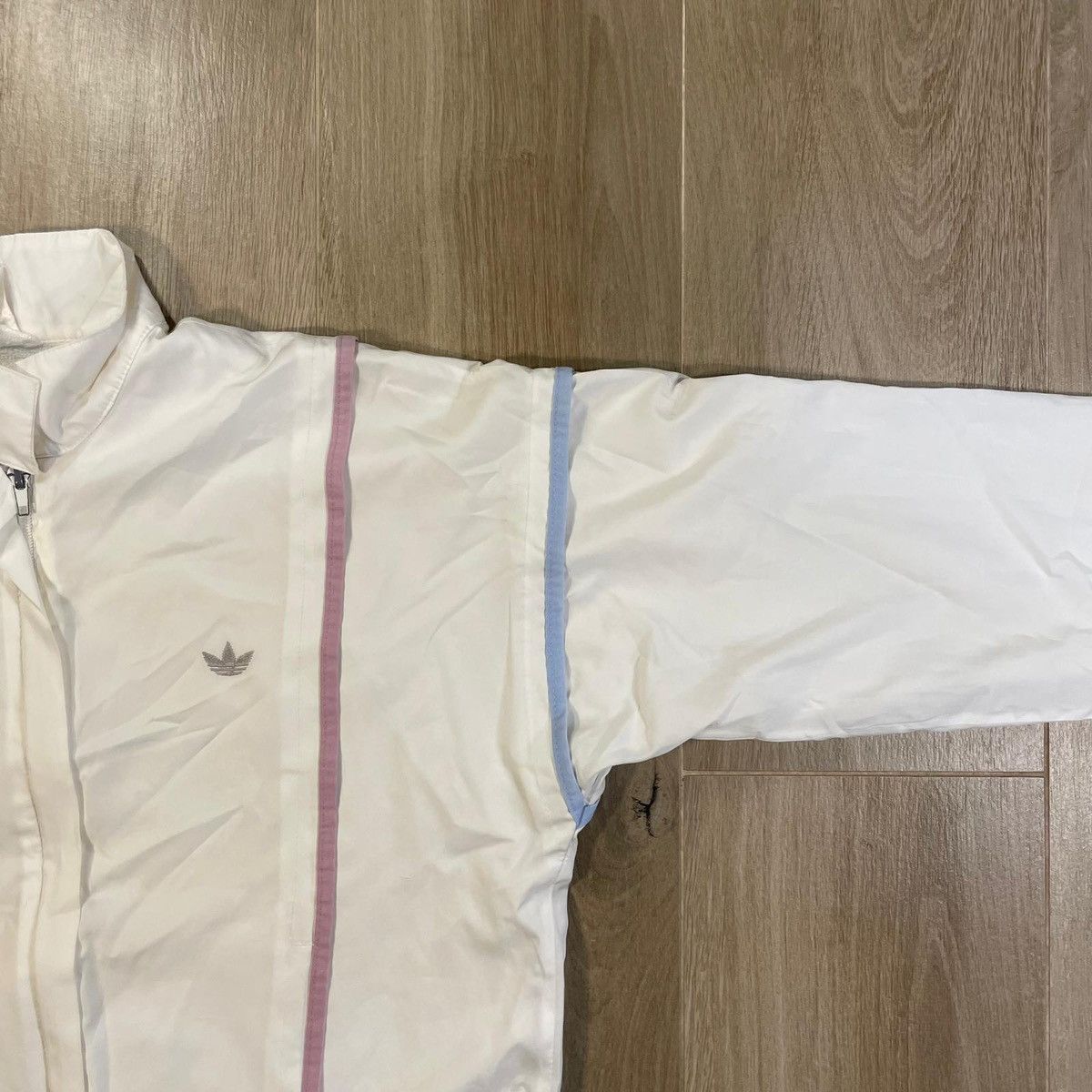Adidas White Adidas windbreaker with pink and blue stripes 90s retr Size US L / EU 52-54 / 3 - 3 Thumbnail