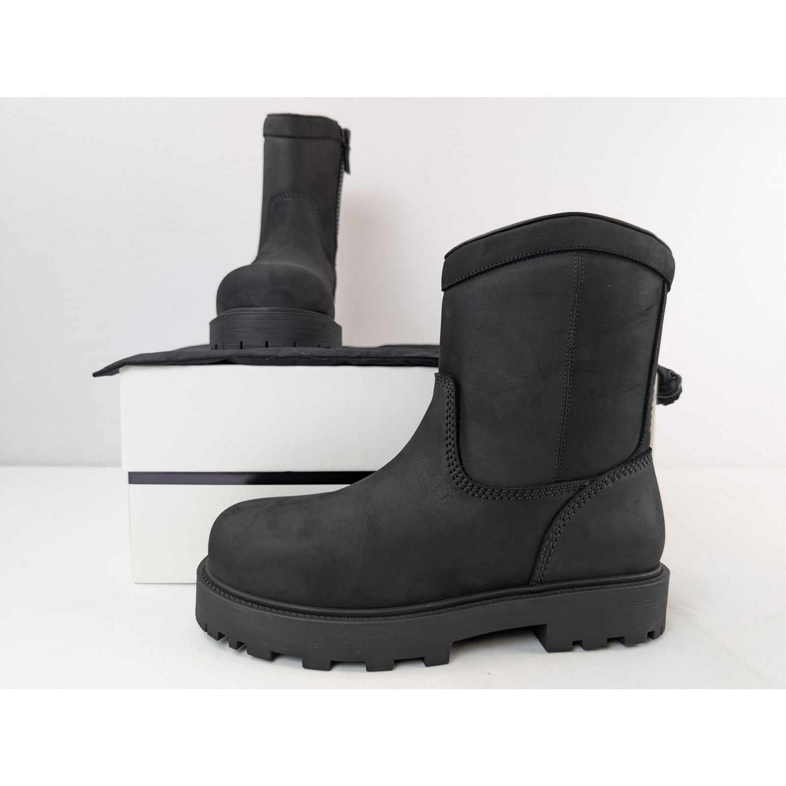 Givenchy o1rshd1 Zip High Boots in Black Size US 10 / EU 43 - 19 Thumbnail