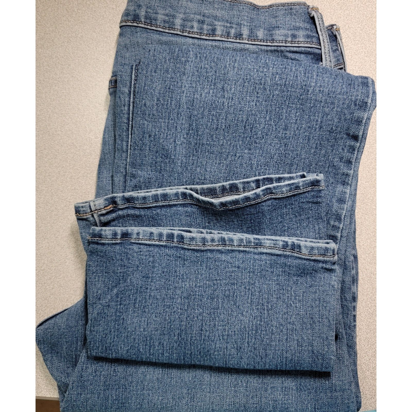 Old Navy Old Navy Stone Washed Blue Mid Rise Denim Jeans 10 Stretch Size 32" / US 10 / IT 46 - 6 Thumbnail