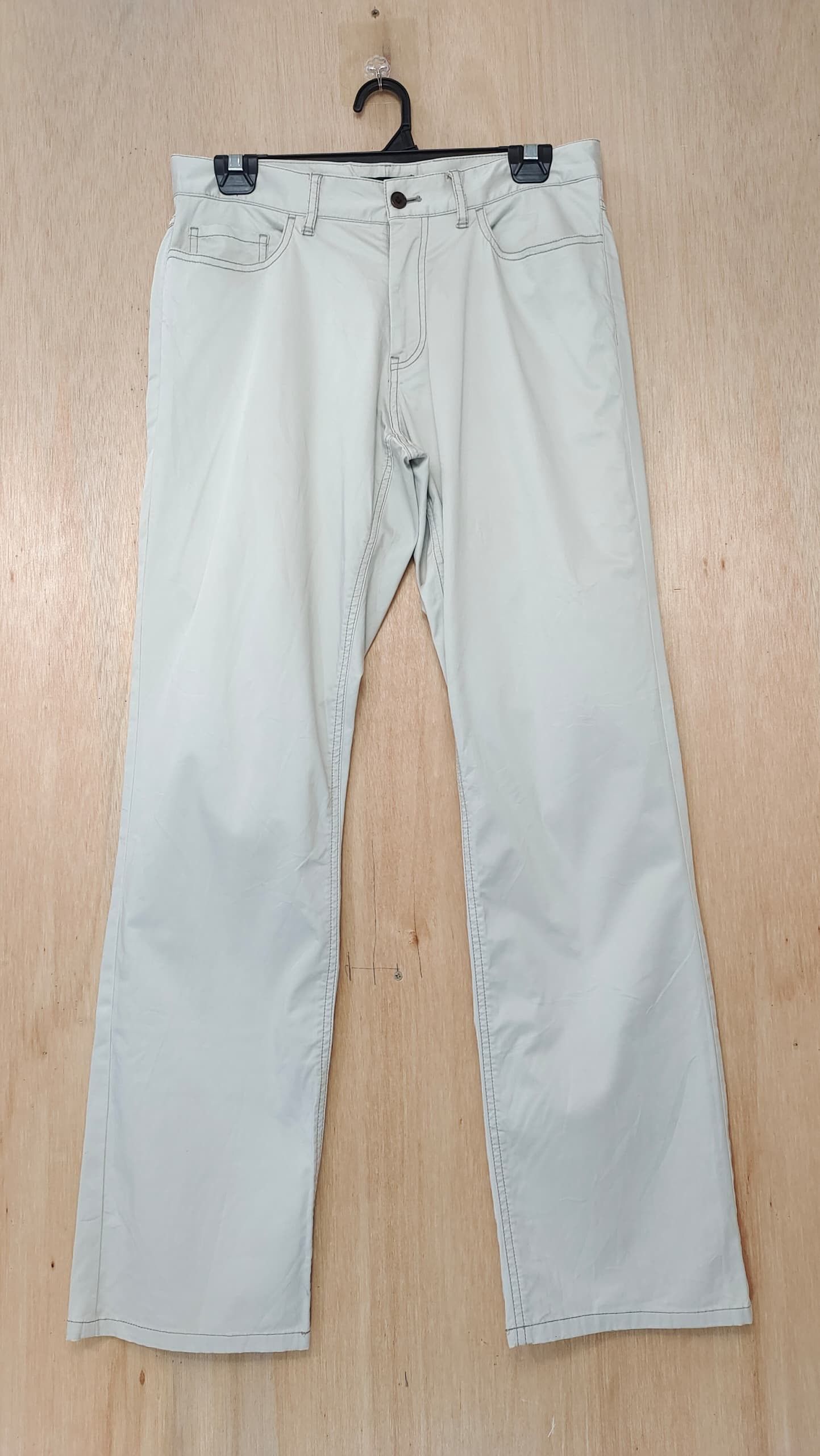Burberry × If Six Was Nine BURBERRY BLACK LABEL KHAKI BEIGE SOFT COTTON PANTS JEANS Size 31" - 2 Thumbnail