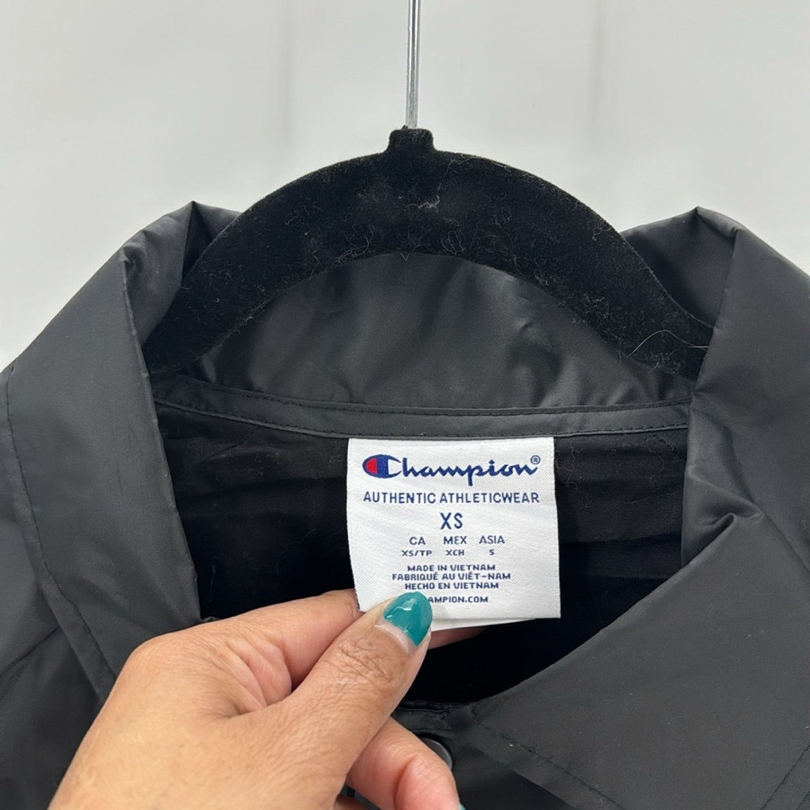 Champion Champion Authentic Cropped Coaches Jacket windbreaker sz XS Size XS / US 0-2 / IT 36-38 - 2 Thumbnail