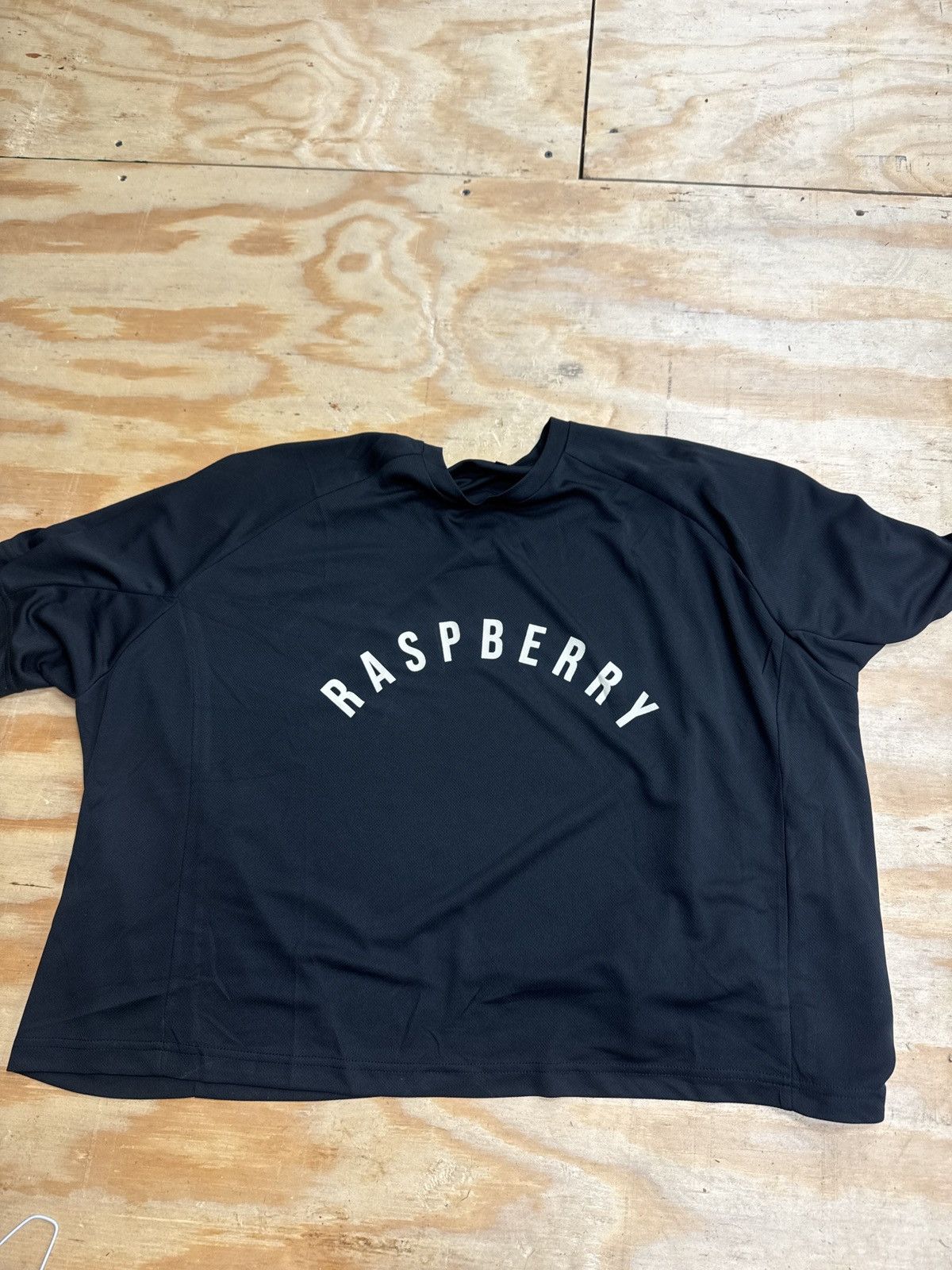 The GV Gallery Gvgallery raspberry hills jersey black medium Size US M / EU 48-50 / 2 - 1 Thumbnail