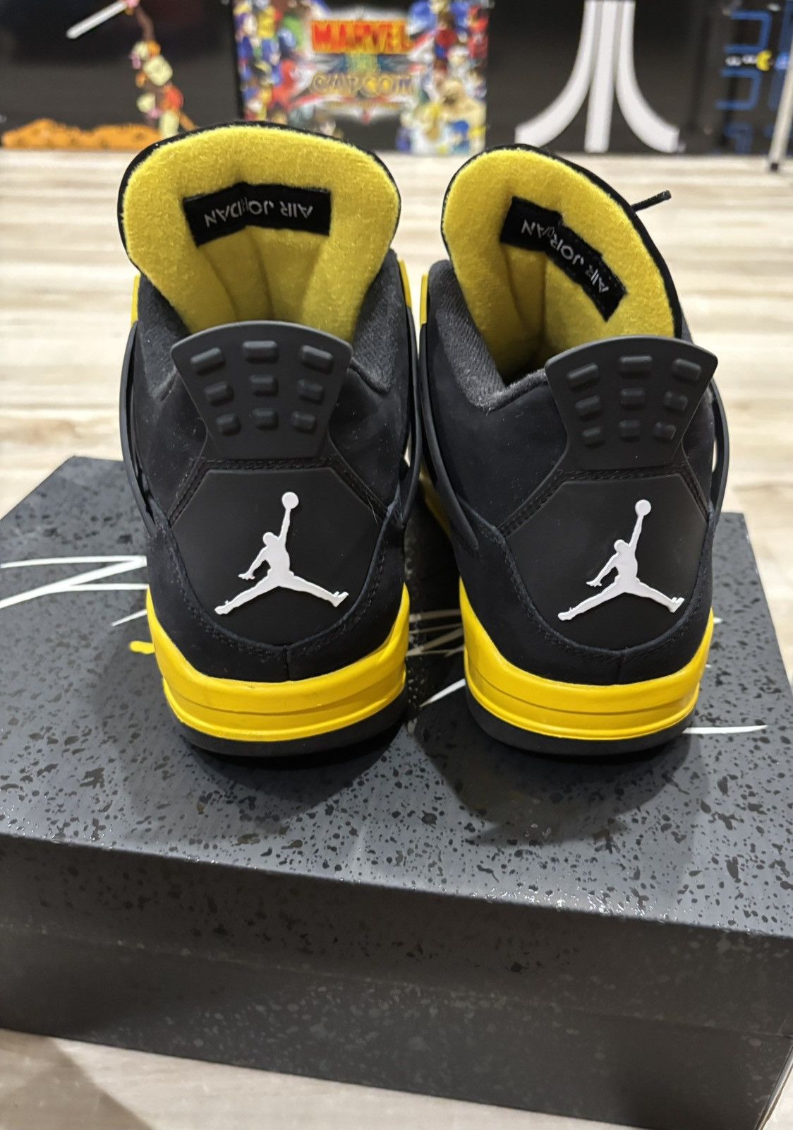 Jordan Brand Jordan 4 thunder Size US 8.5 / EU 41-42 - 6 Thumbnail