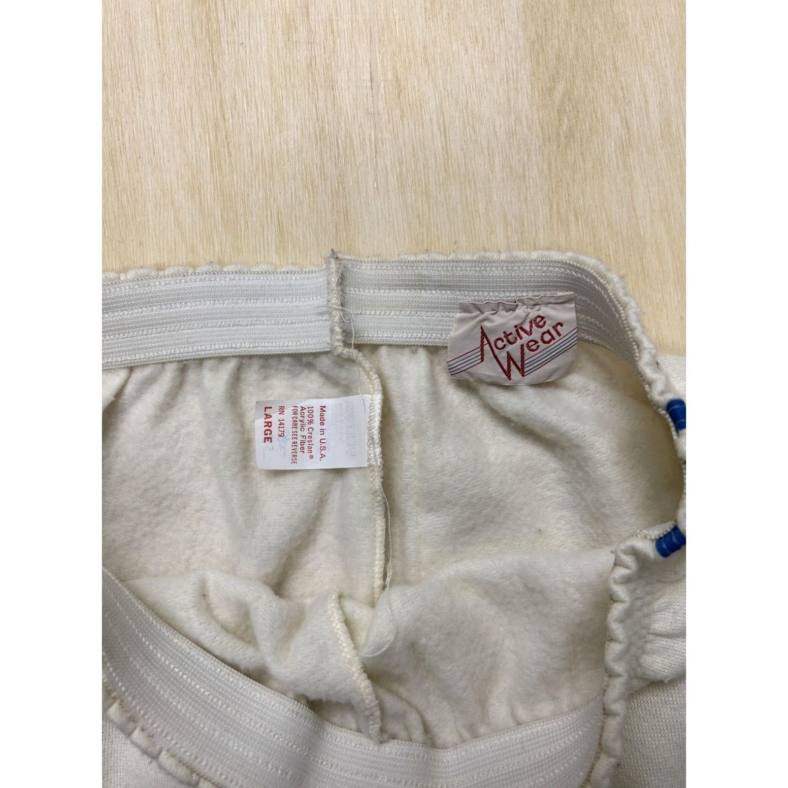 Vintage VINTAGE Active Wear Sweatpants Mens Large White Fleece Elastic Waist Side Stripe Pants Mens Large Retro Winter Casual Boys Mens? Size US 33 - 3 Thumbnail