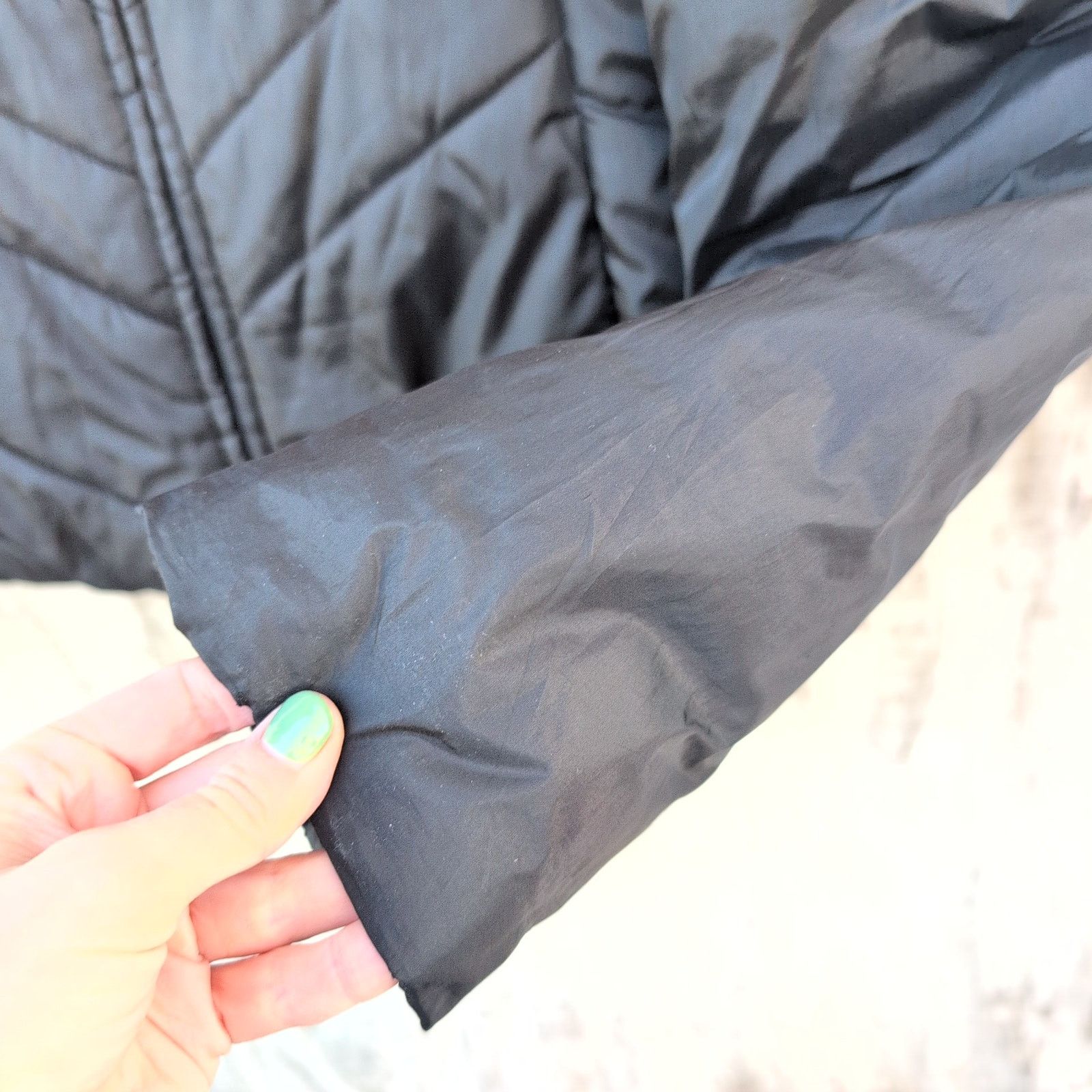 Guess Vintage Guess Quilted Puffer Women's M Y2KBaddie GorpCore Size M / US 6-8 / IT 42-44 - 2 Thumbnail